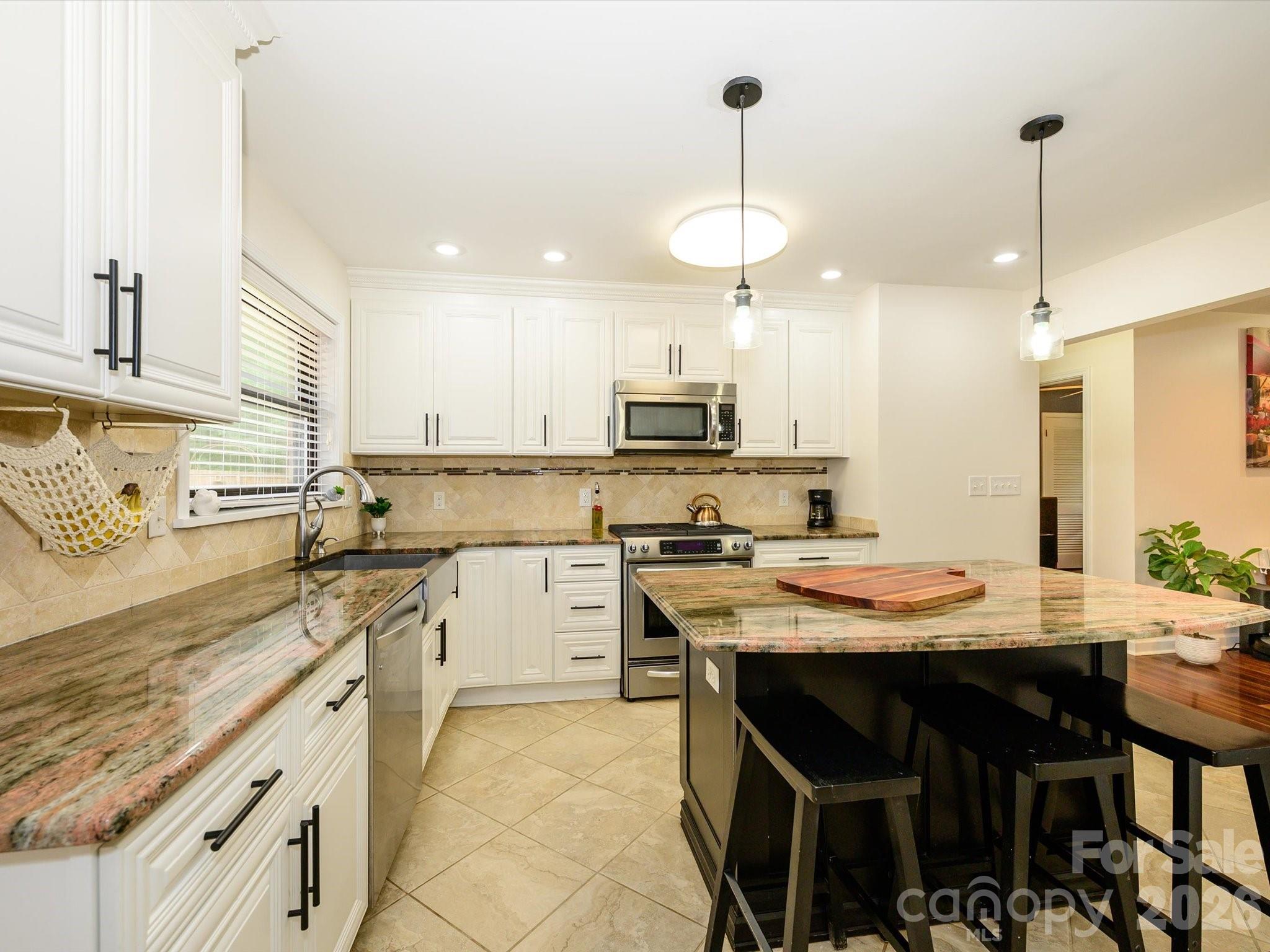 1106 Robinhood Lane — Kannapolis