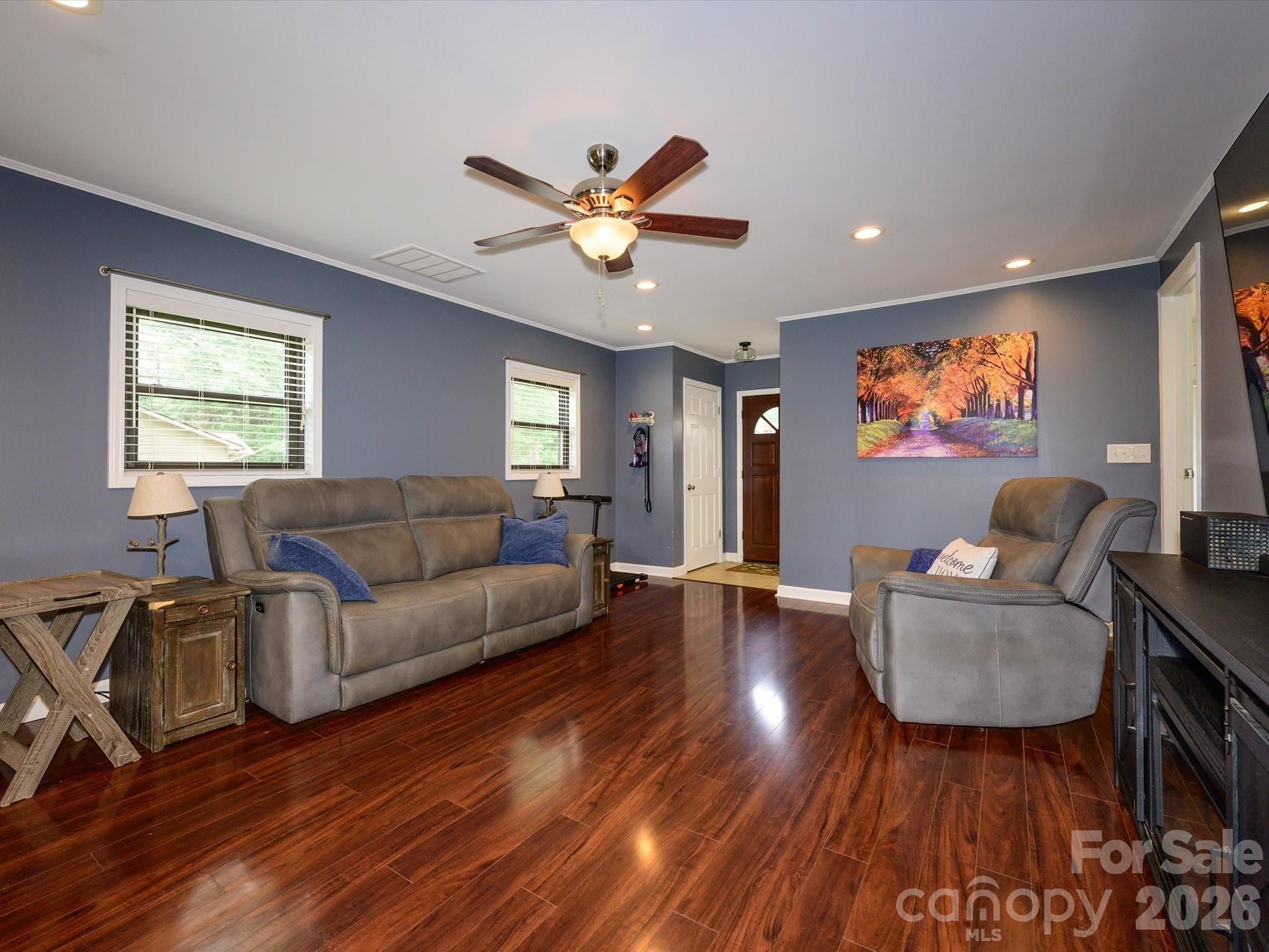 1106 Robinhood Lane — Kannapolis