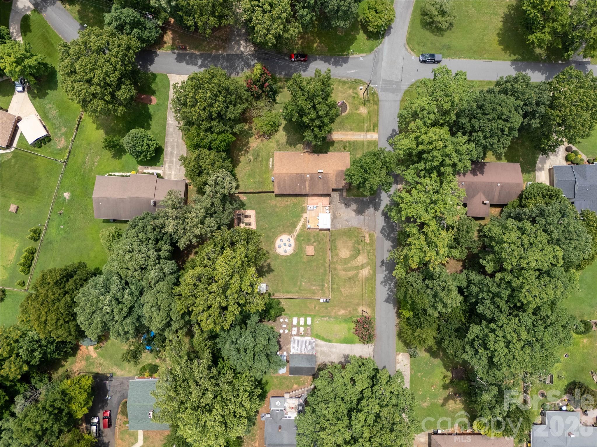 1106 Robinhood Lane — Kannapolis
