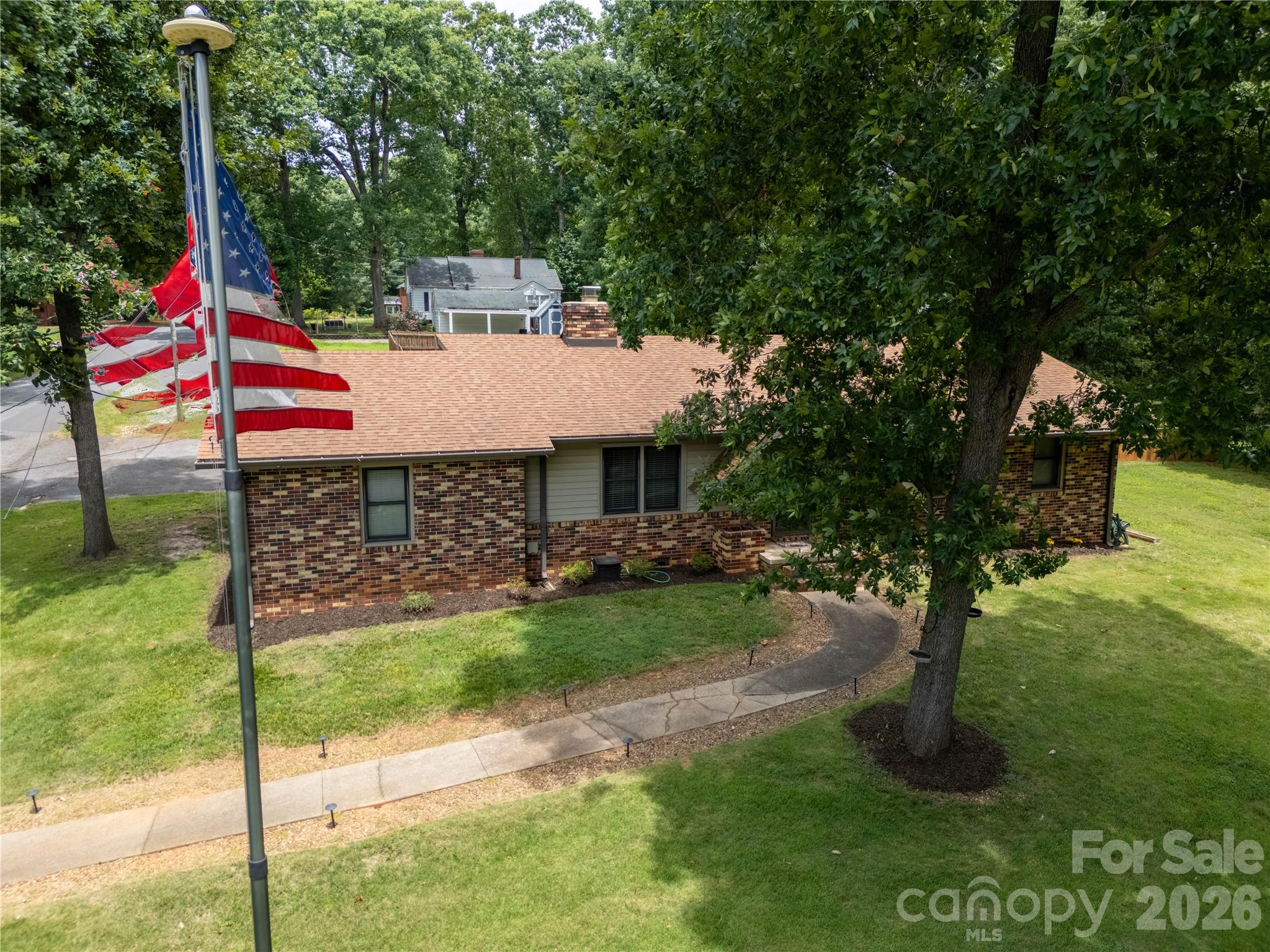 1106 Robinhood Lane — Kannapolis