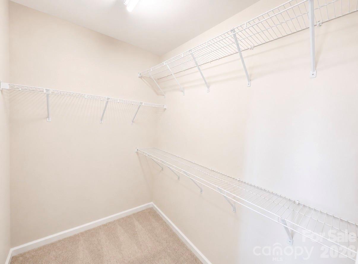320 Shingleoak Drive — Clover