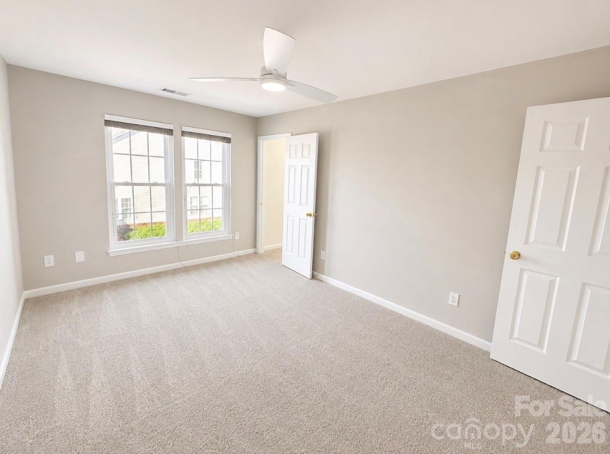 320 Shingleoak Drive — Clover