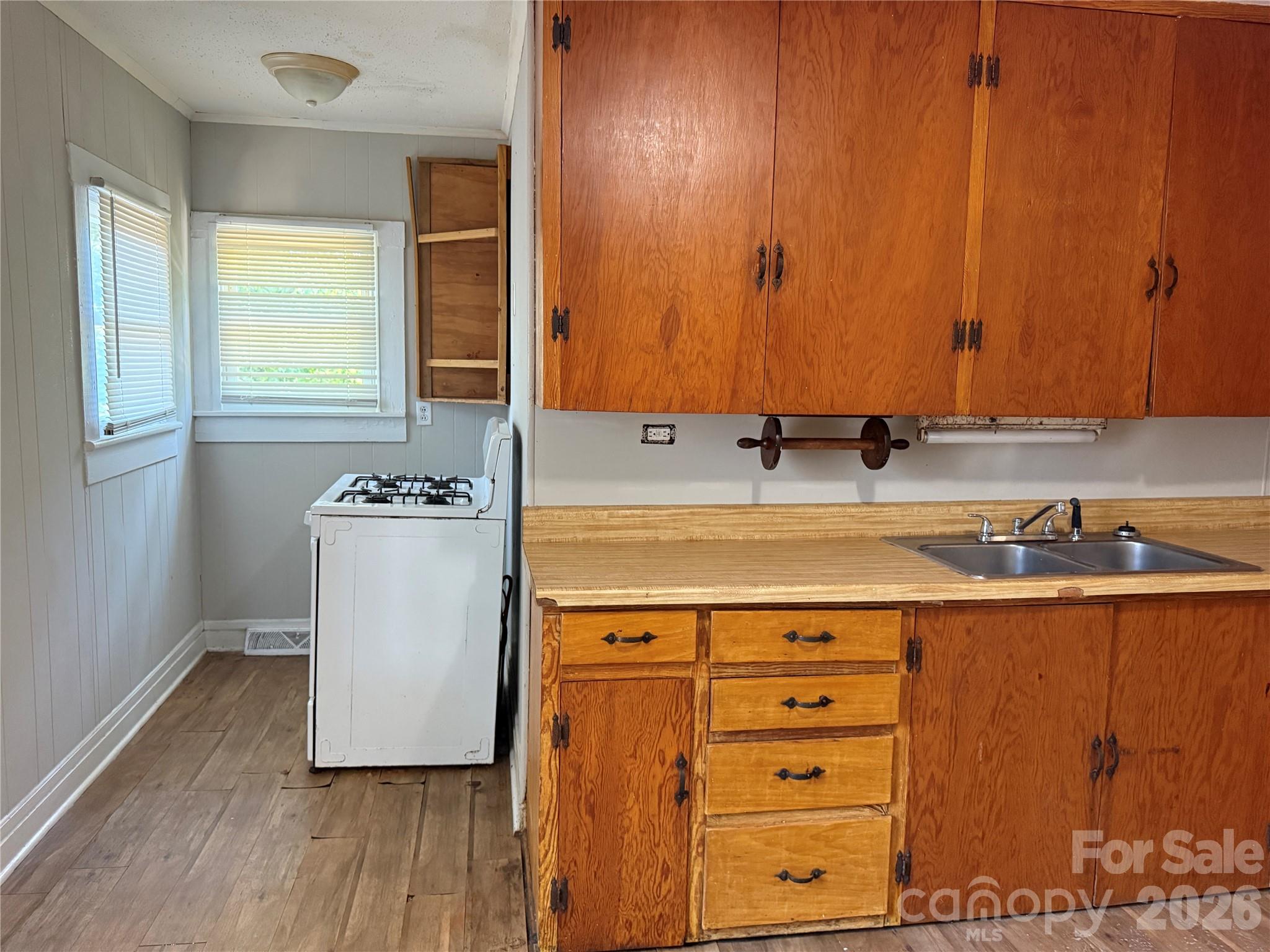 514 S Avon Street — Gastonia