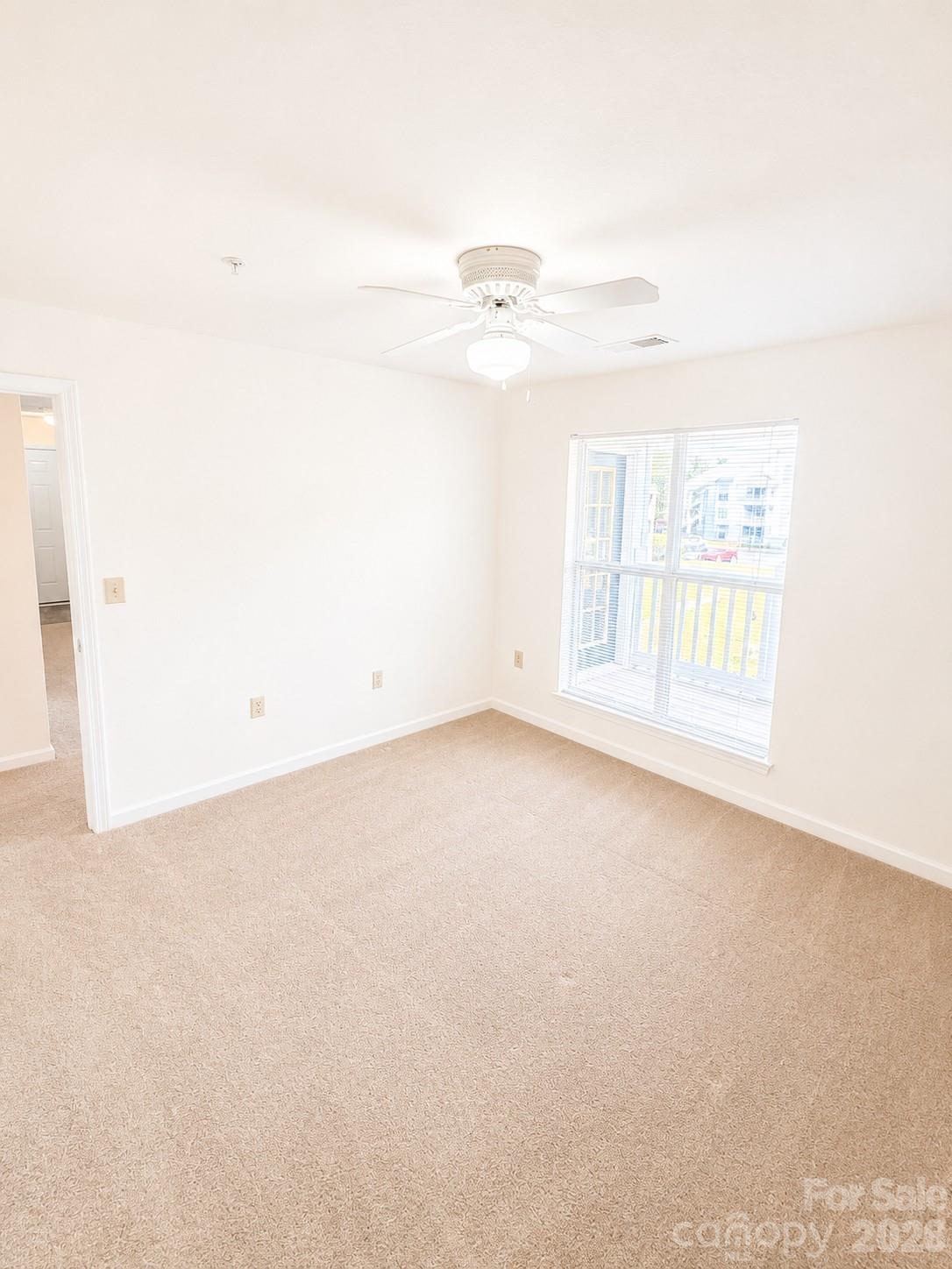 18 Hamiltons Bay Court #436 — Clover