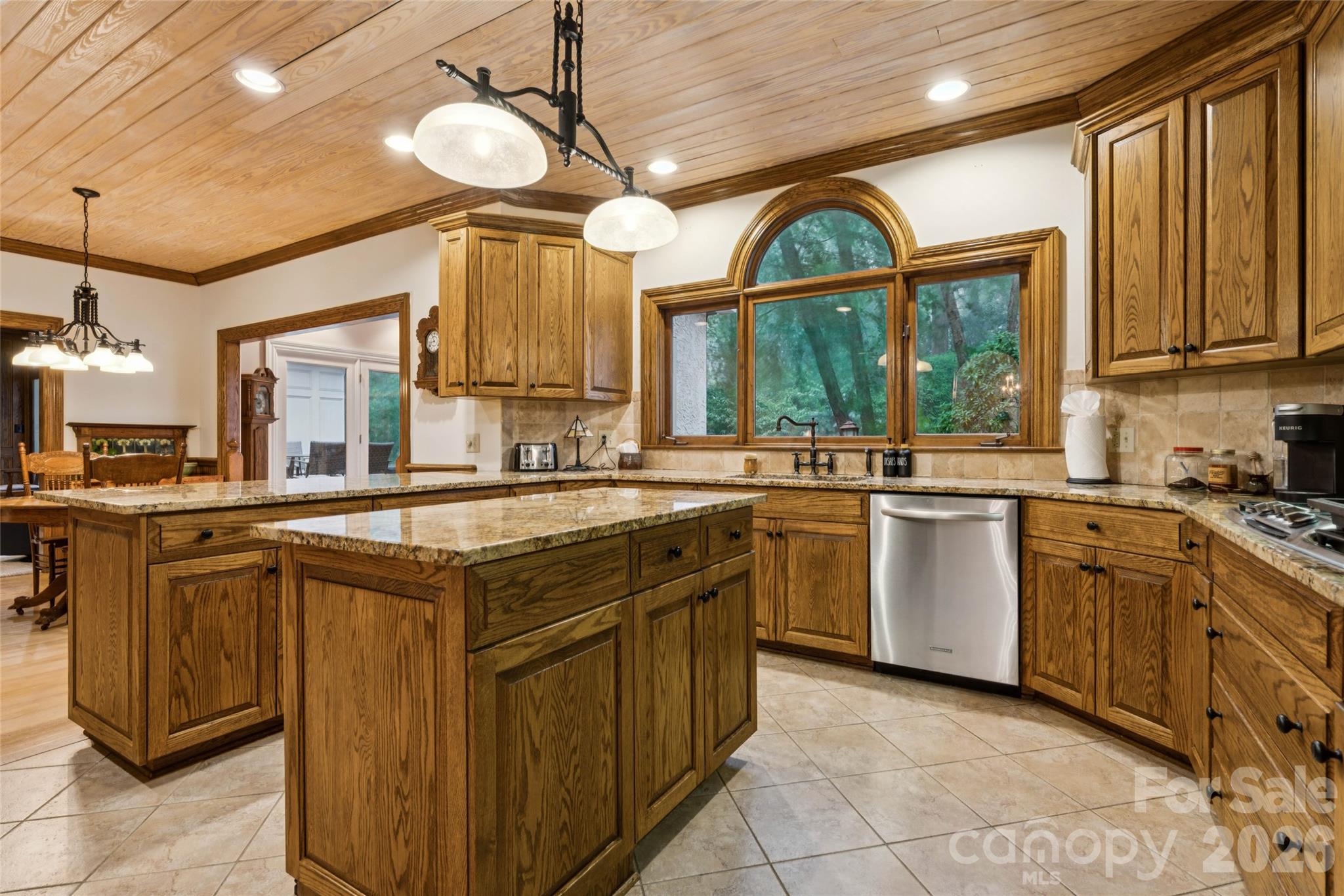 5121 Chillmark Road — Charlotte