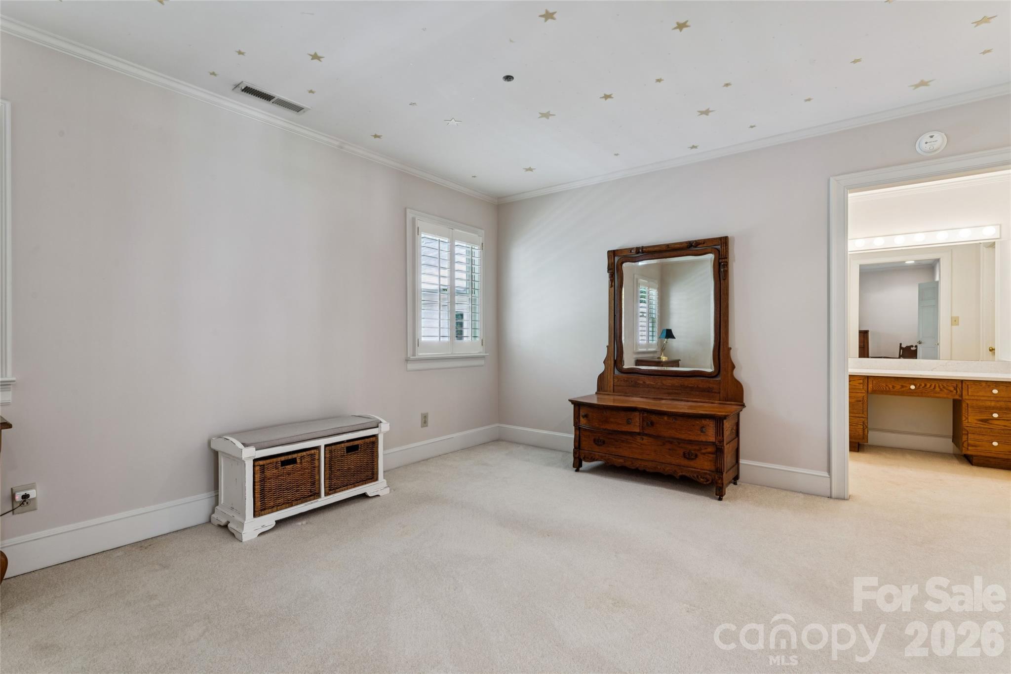 5121 Chillmark Road — Charlotte