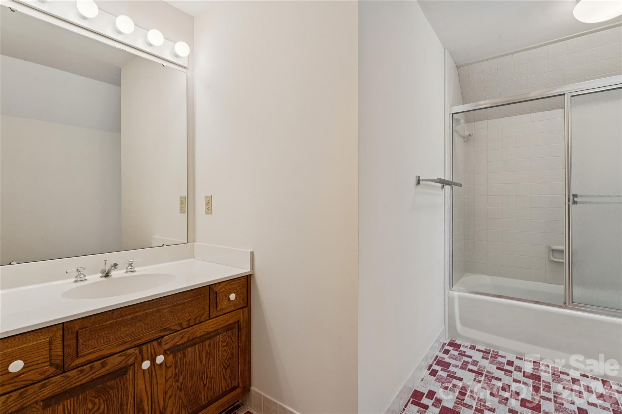 5121 Chillmark Road — Charlotte