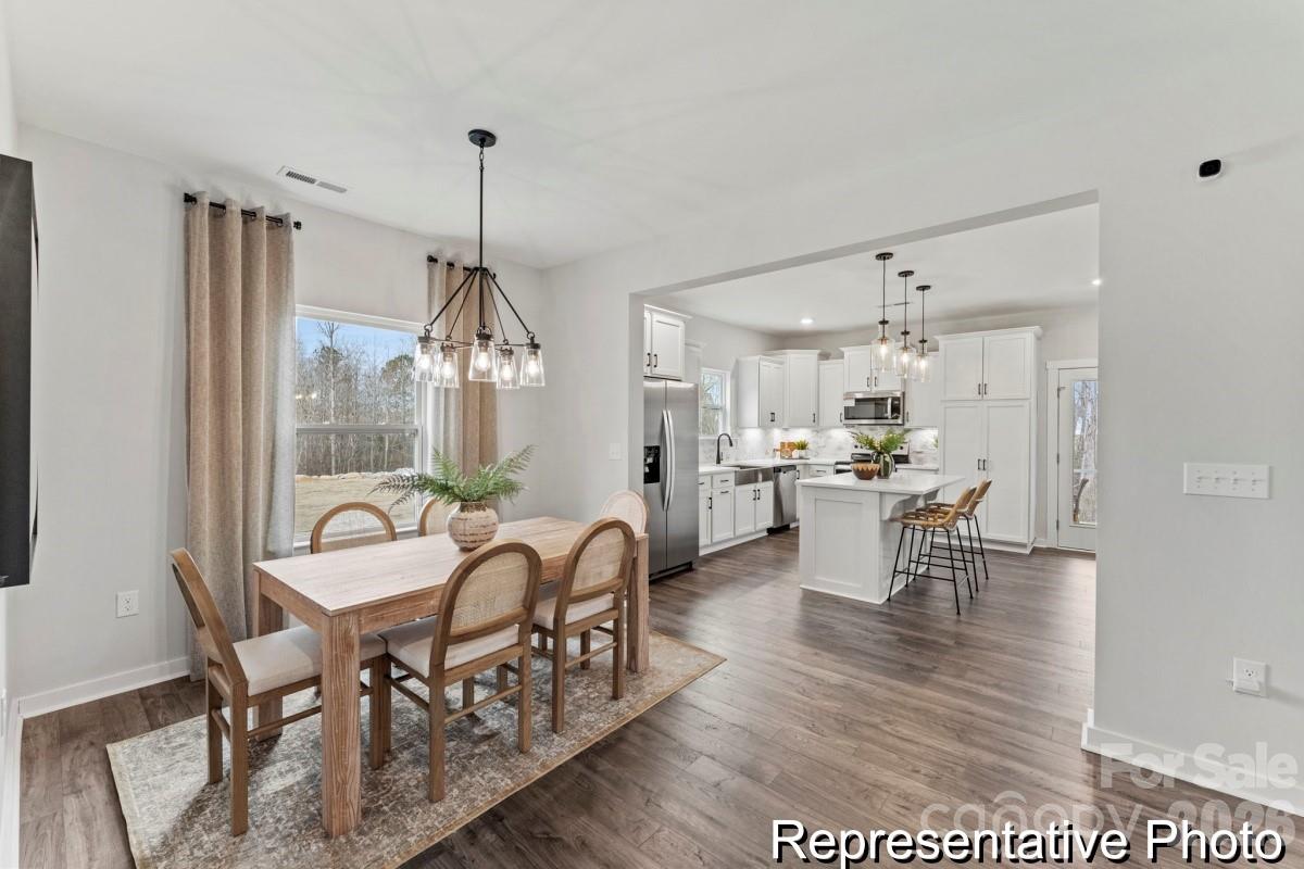 110 W Springhouse Court #18p — Statesville