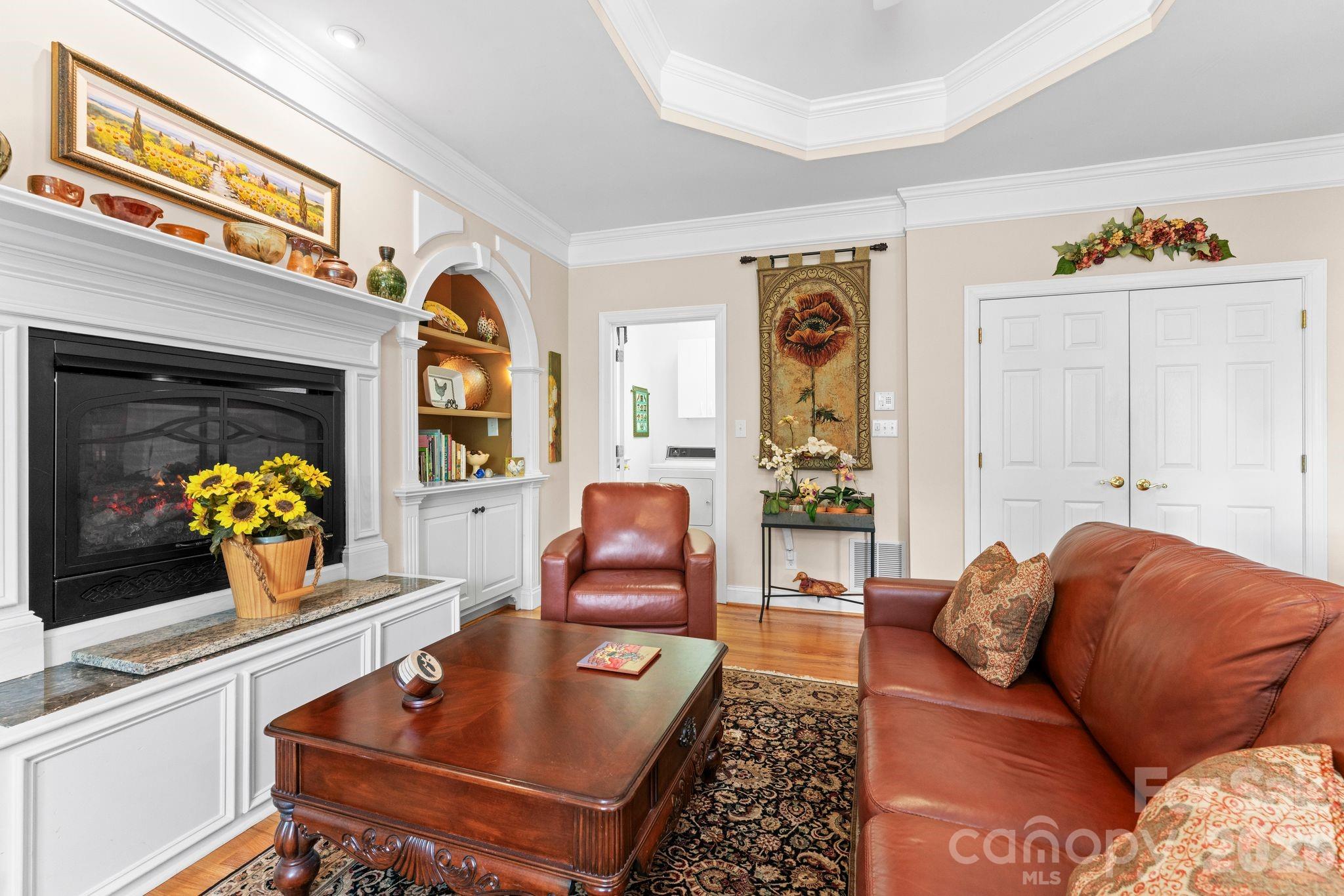 247 James Way — Bermuda Run