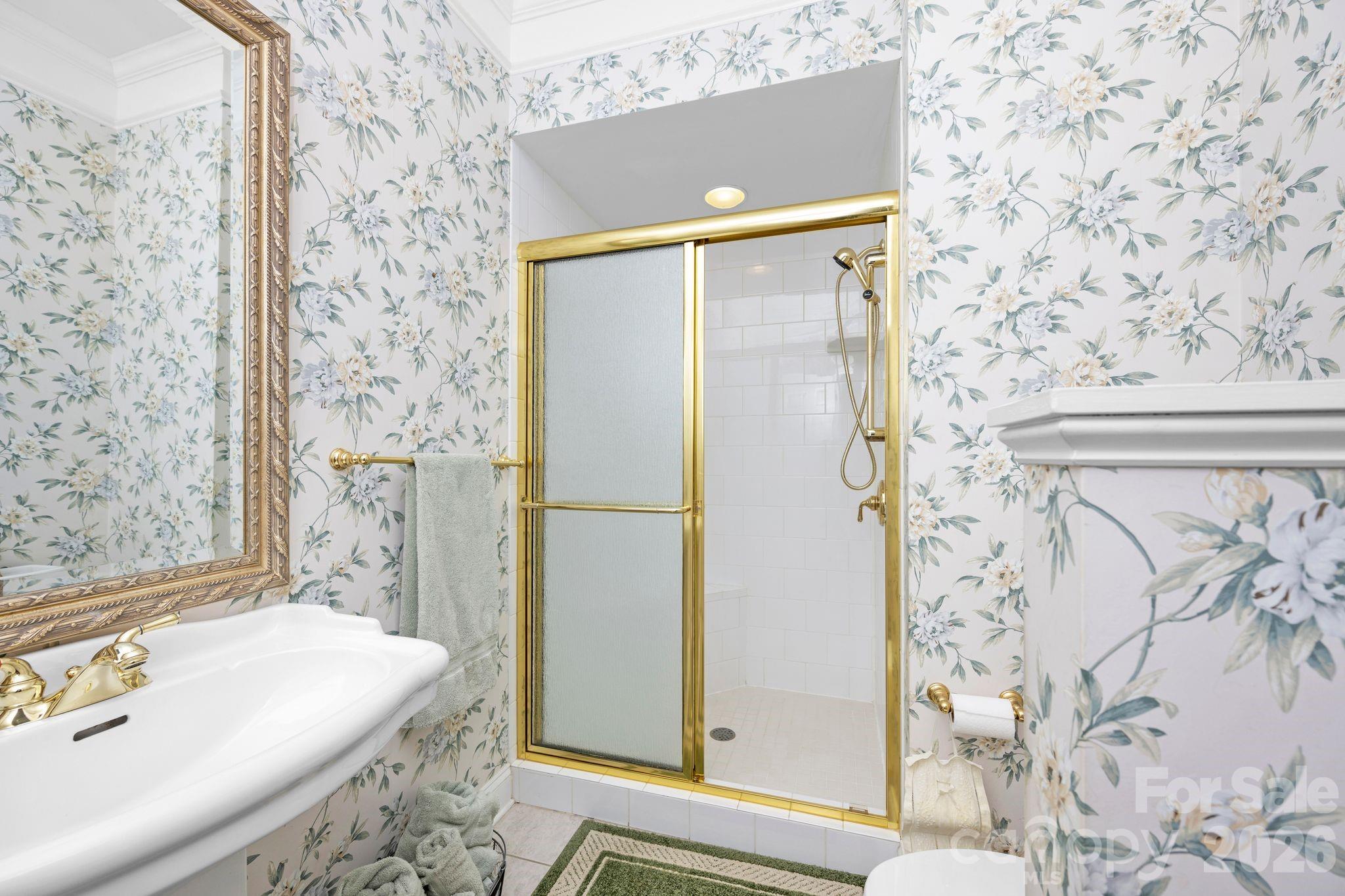 247 James Way — Bermuda Run