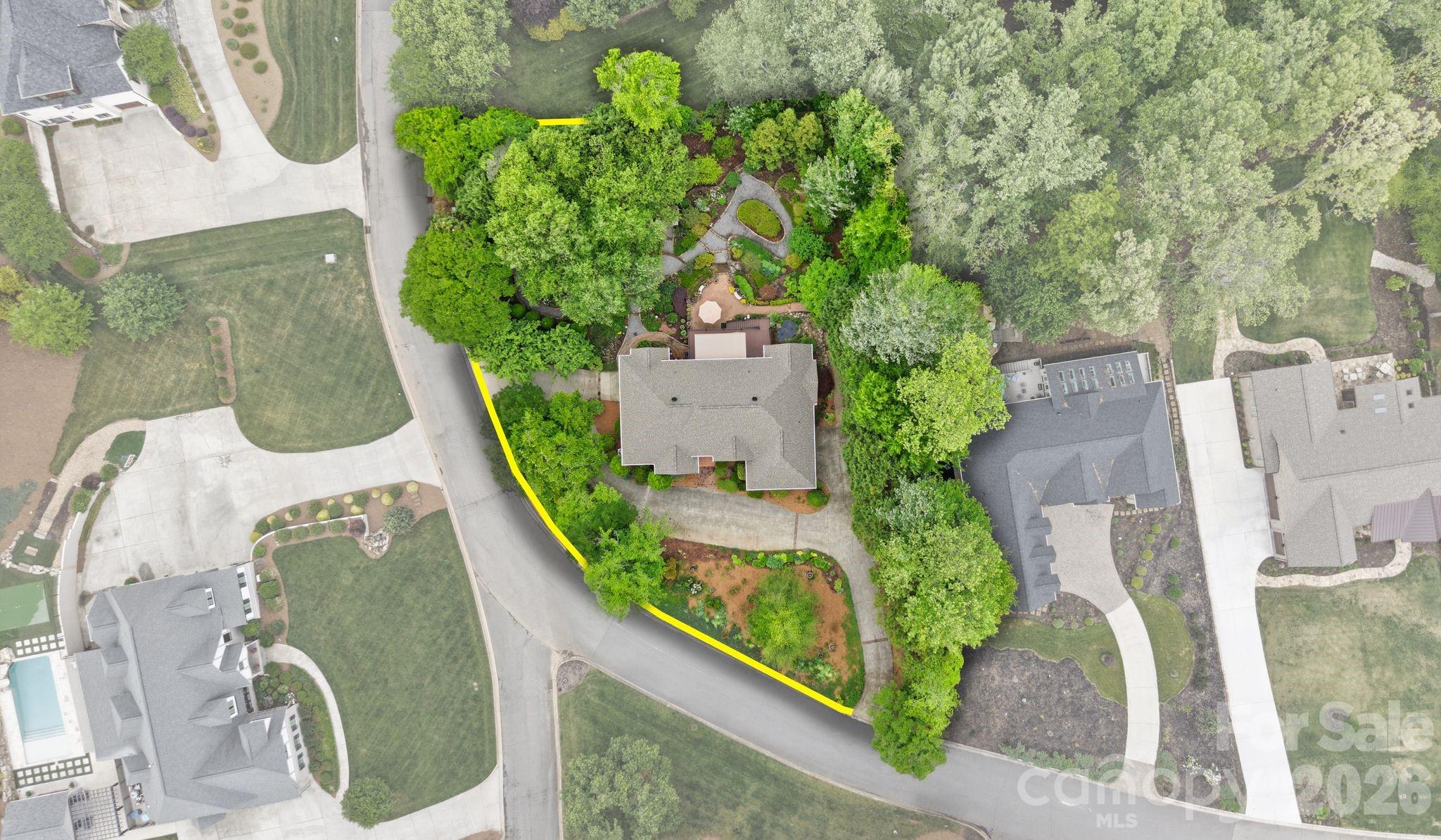 247 James Way — Bermuda Run
