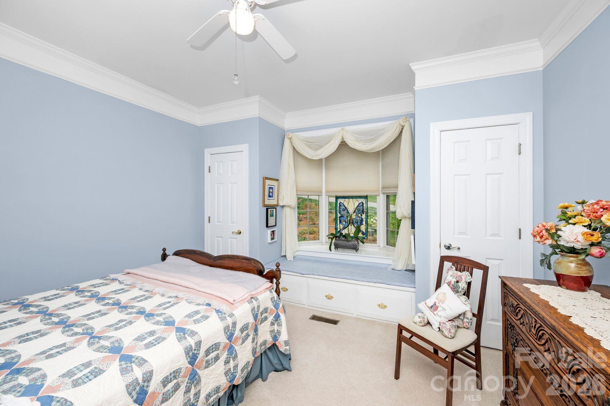 247 James Way — Bermuda Run