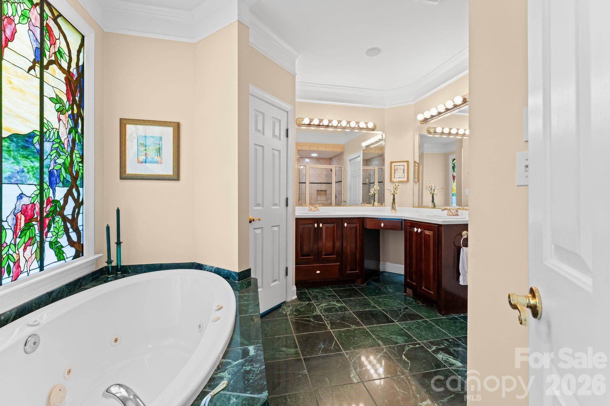 247 James Way — Bermuda Run