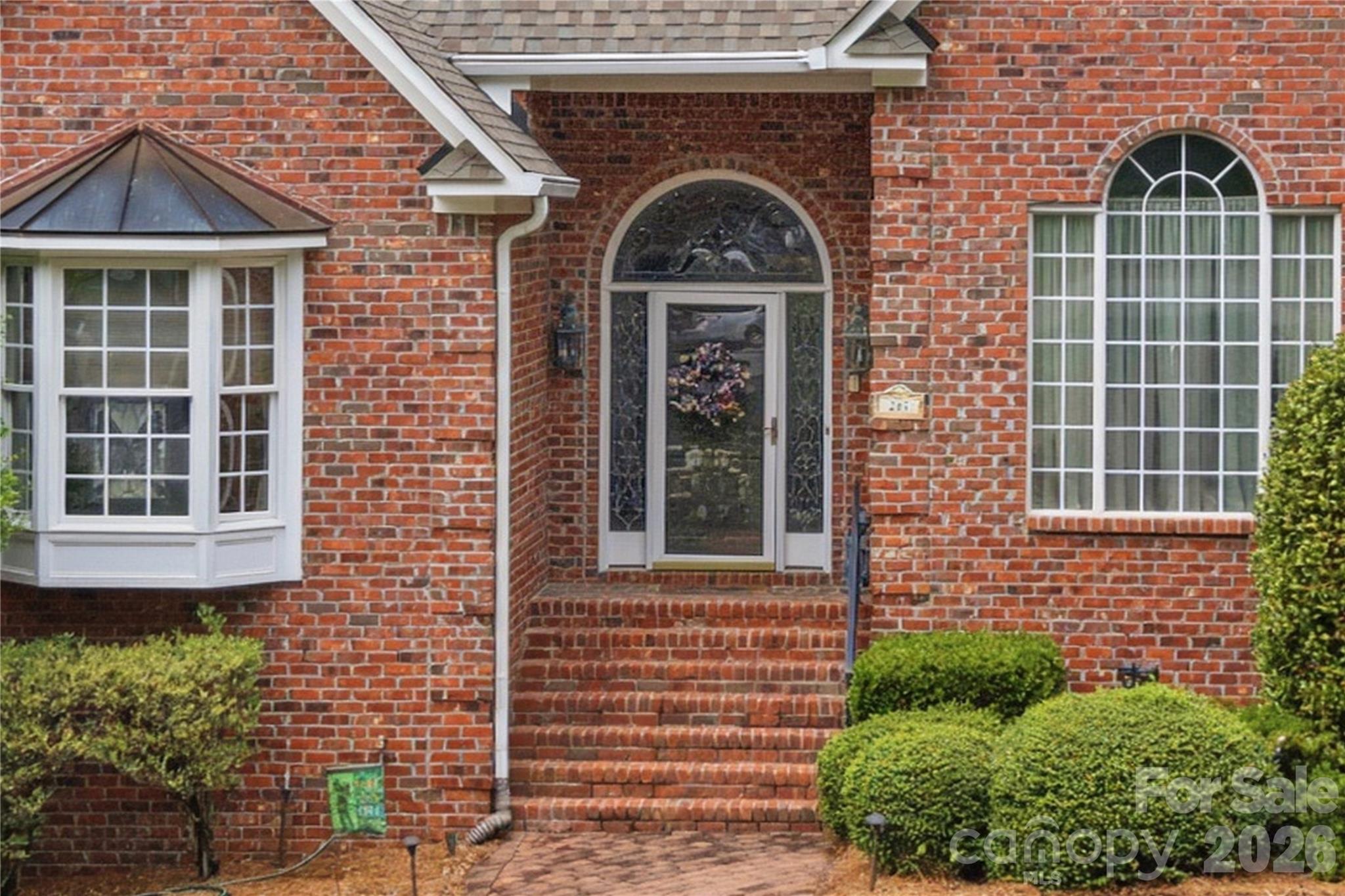 247 James Way — Bermuda Run