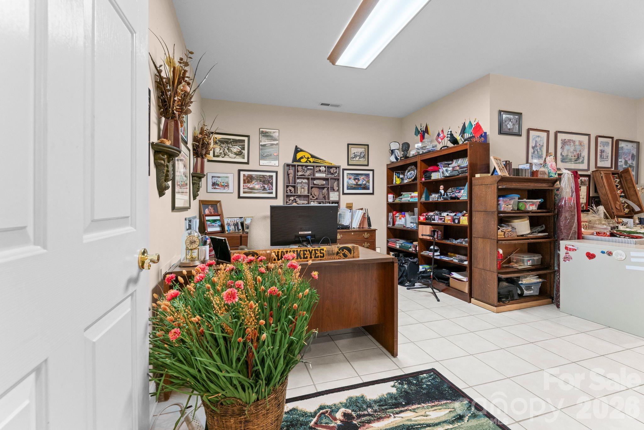 247 James Way — Bermuda Run