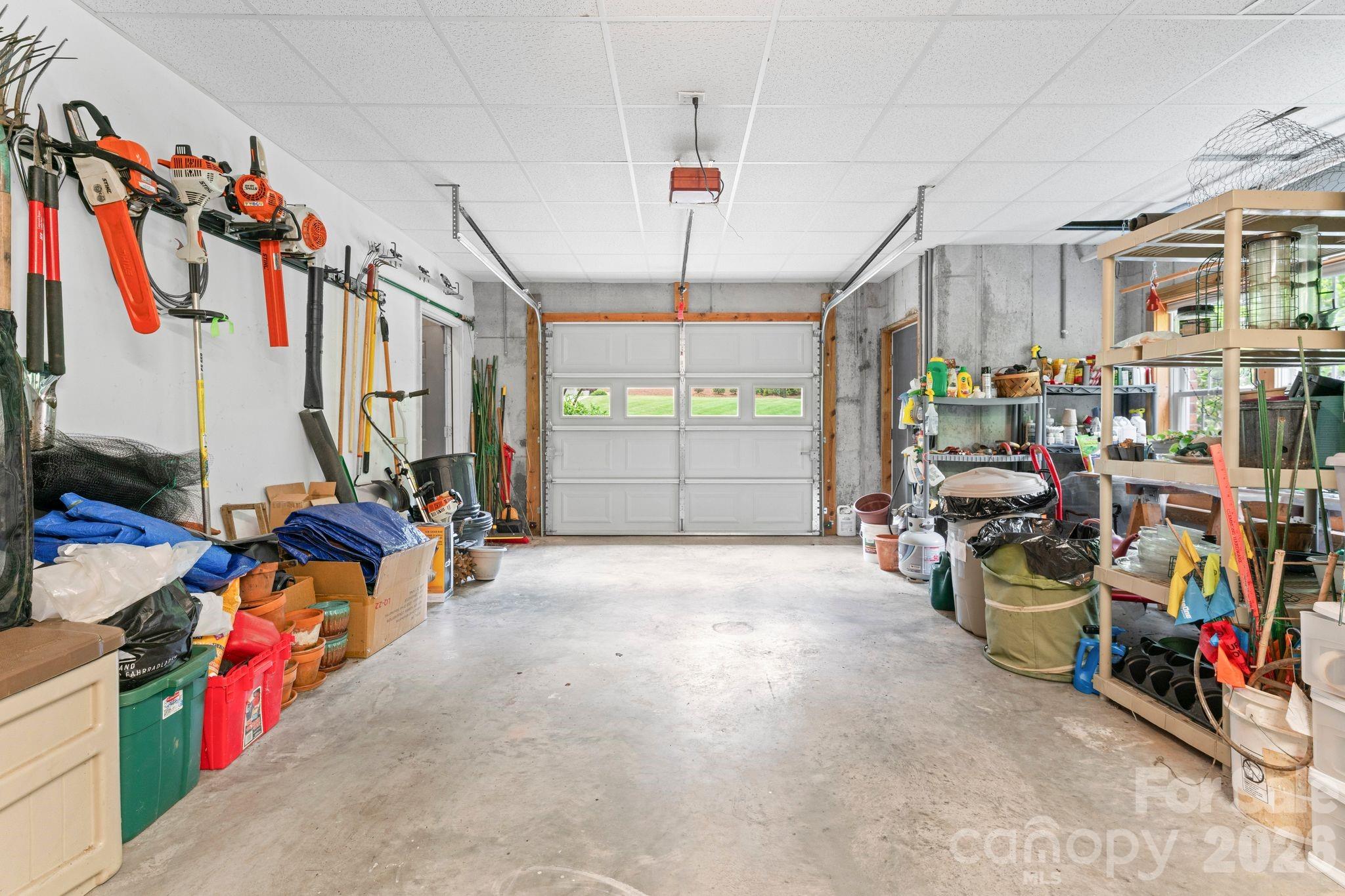 247 James Way — Bermuda Run