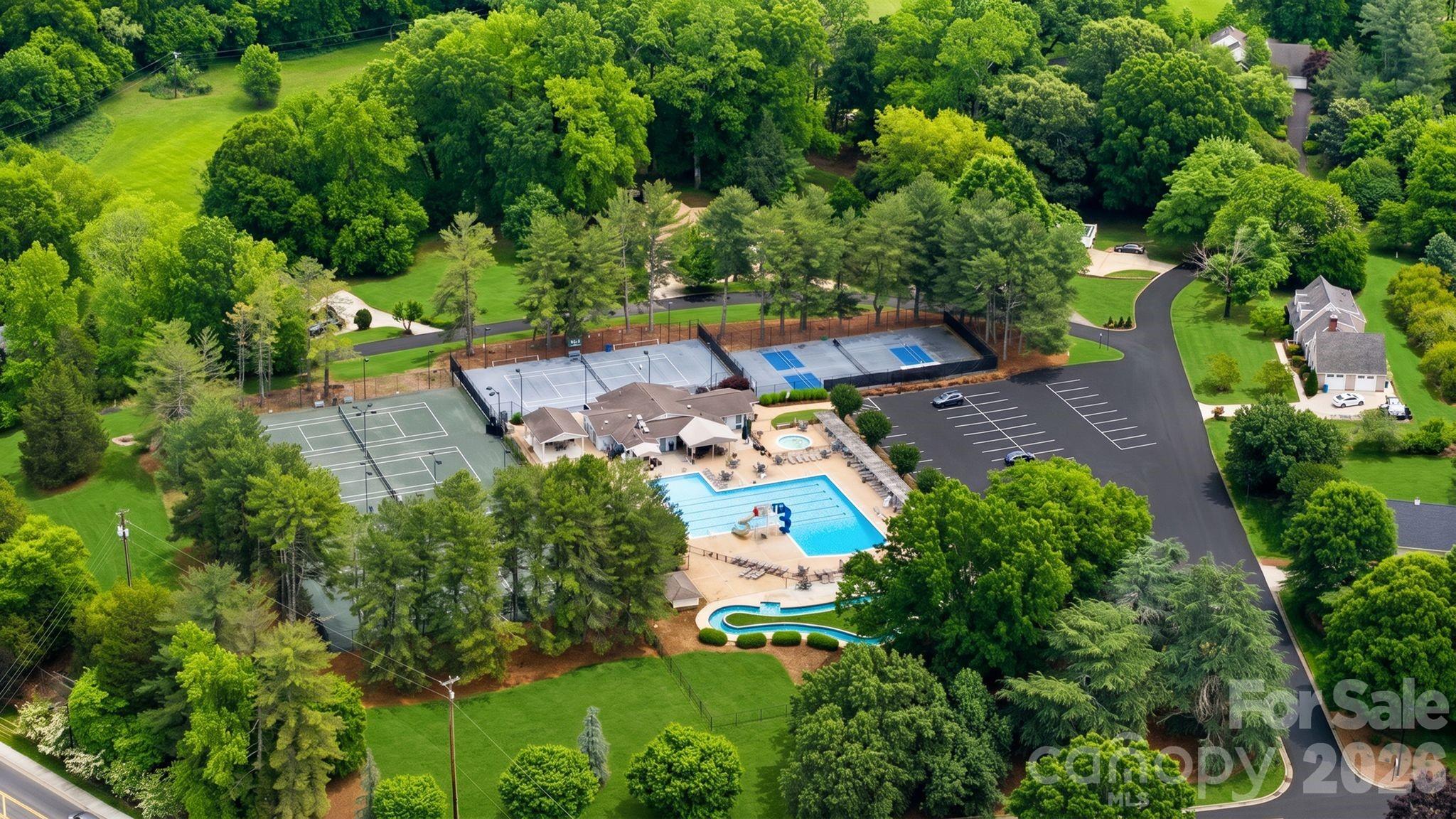 247 James Way — Bermuda Run