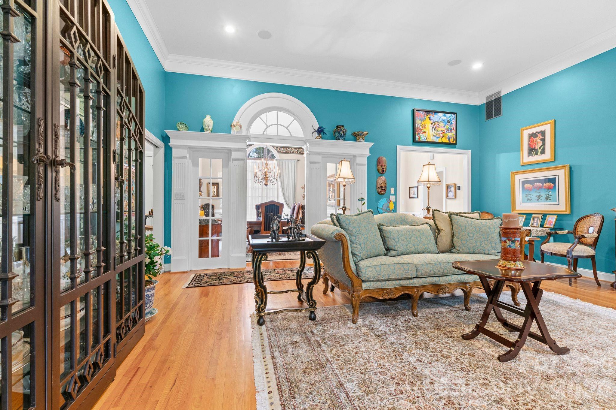 247 James Way — Bermuda Run
