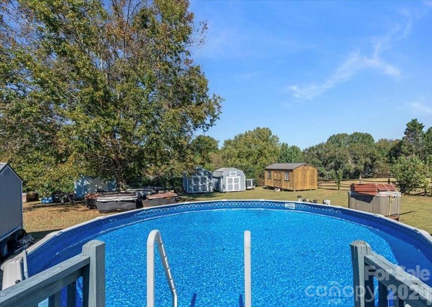 905 Stevens Road — Monroe