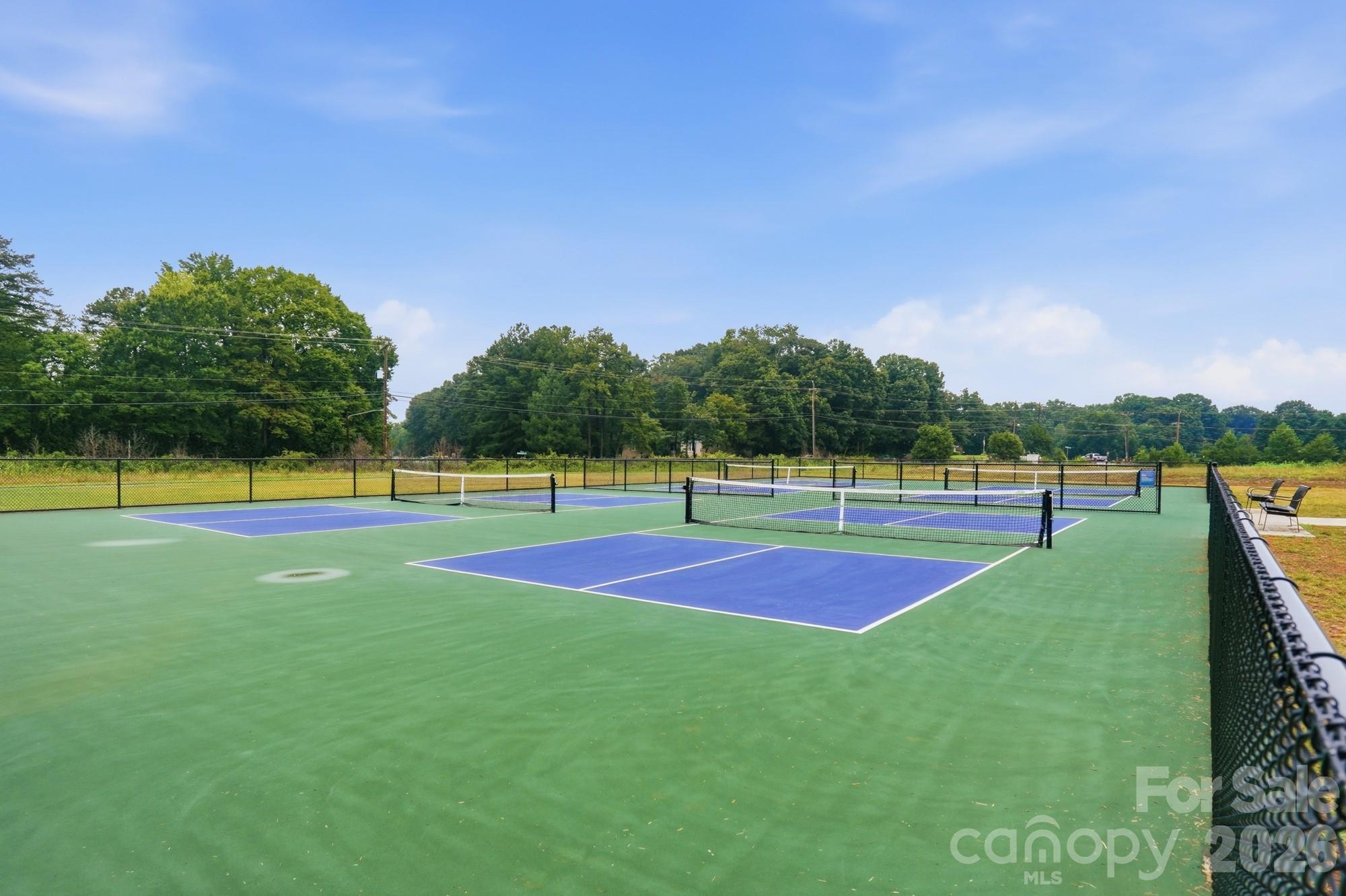 5630 Turkey Oak Drive — Charlotte