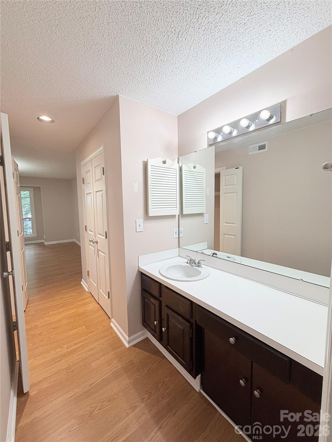5839 Harris Grove Lane — Charlotte