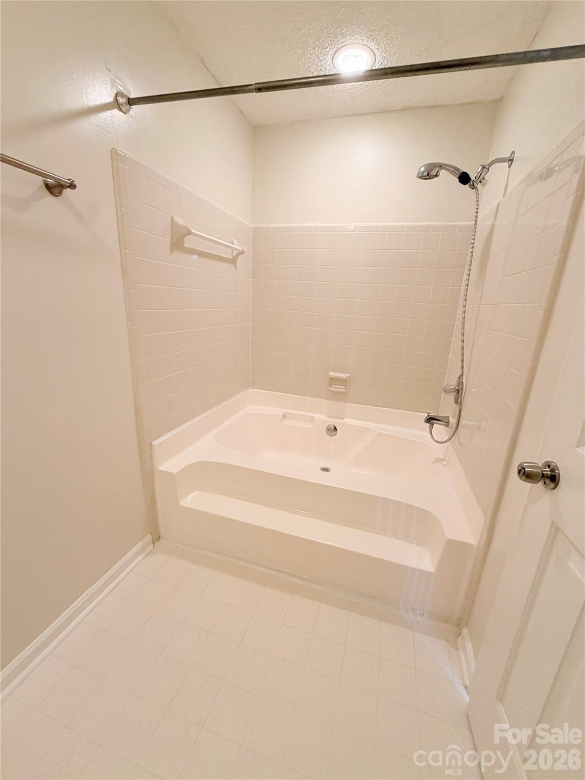 5839 Harris Grove Lane — Charlotte