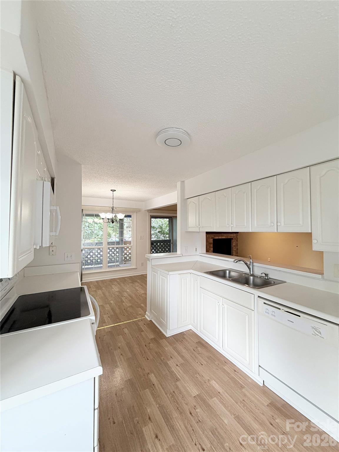 5839 Harris Grove Lane — Charlotte