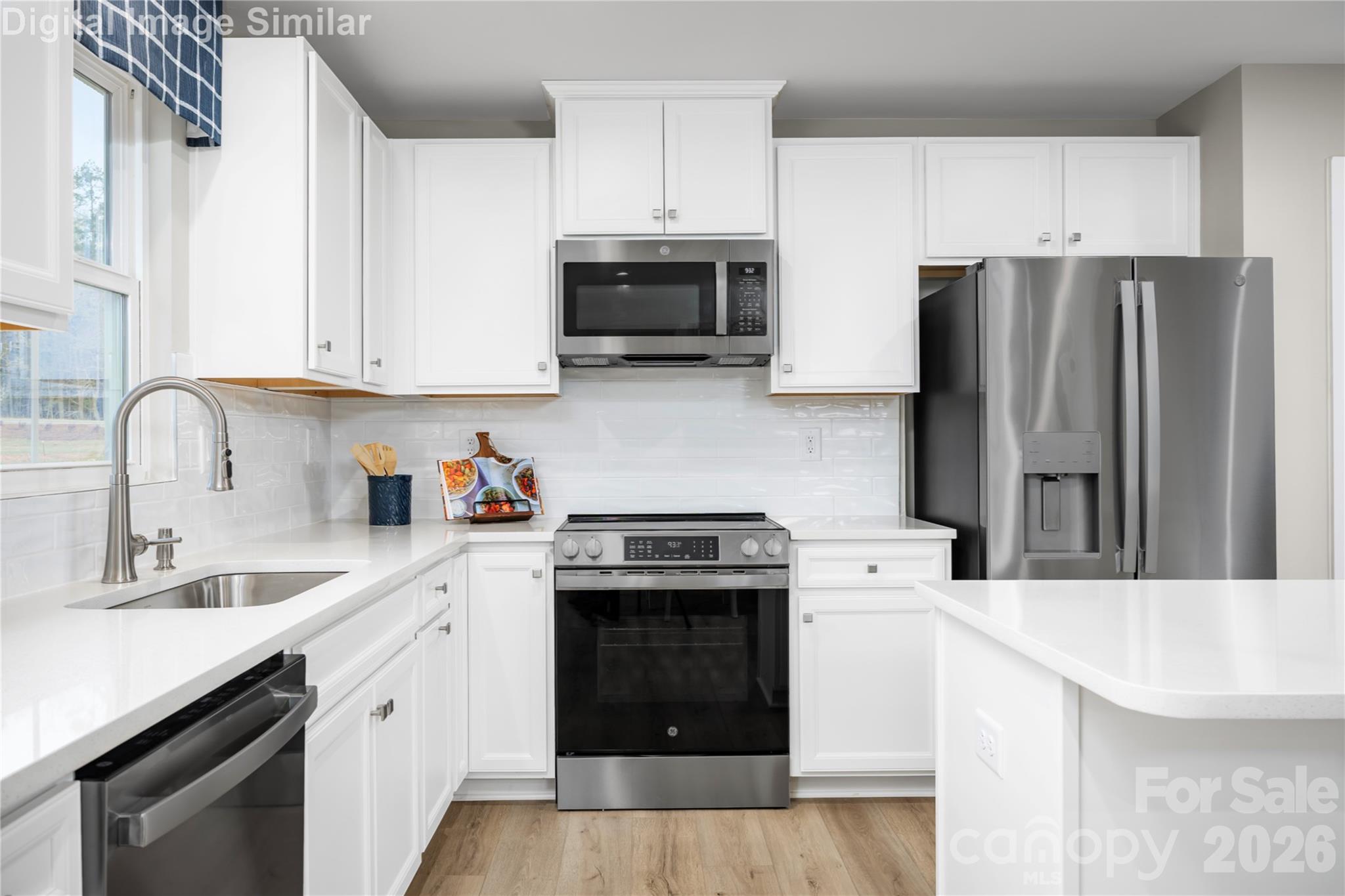 337 Linwood Estates Drive — Lexington