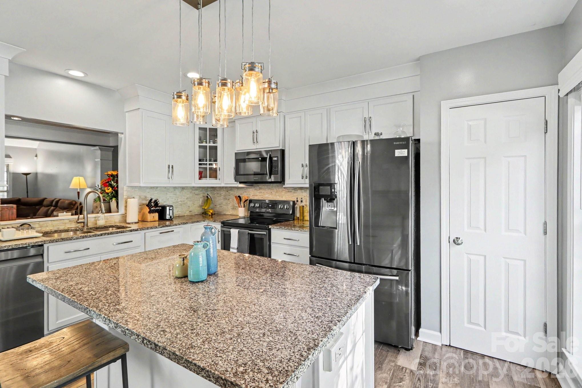 5912 Downfield Wood Drive — Charlotte