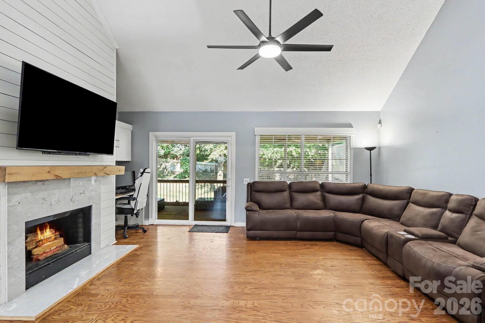 5912 Downfield Wood Drive — Charlotte