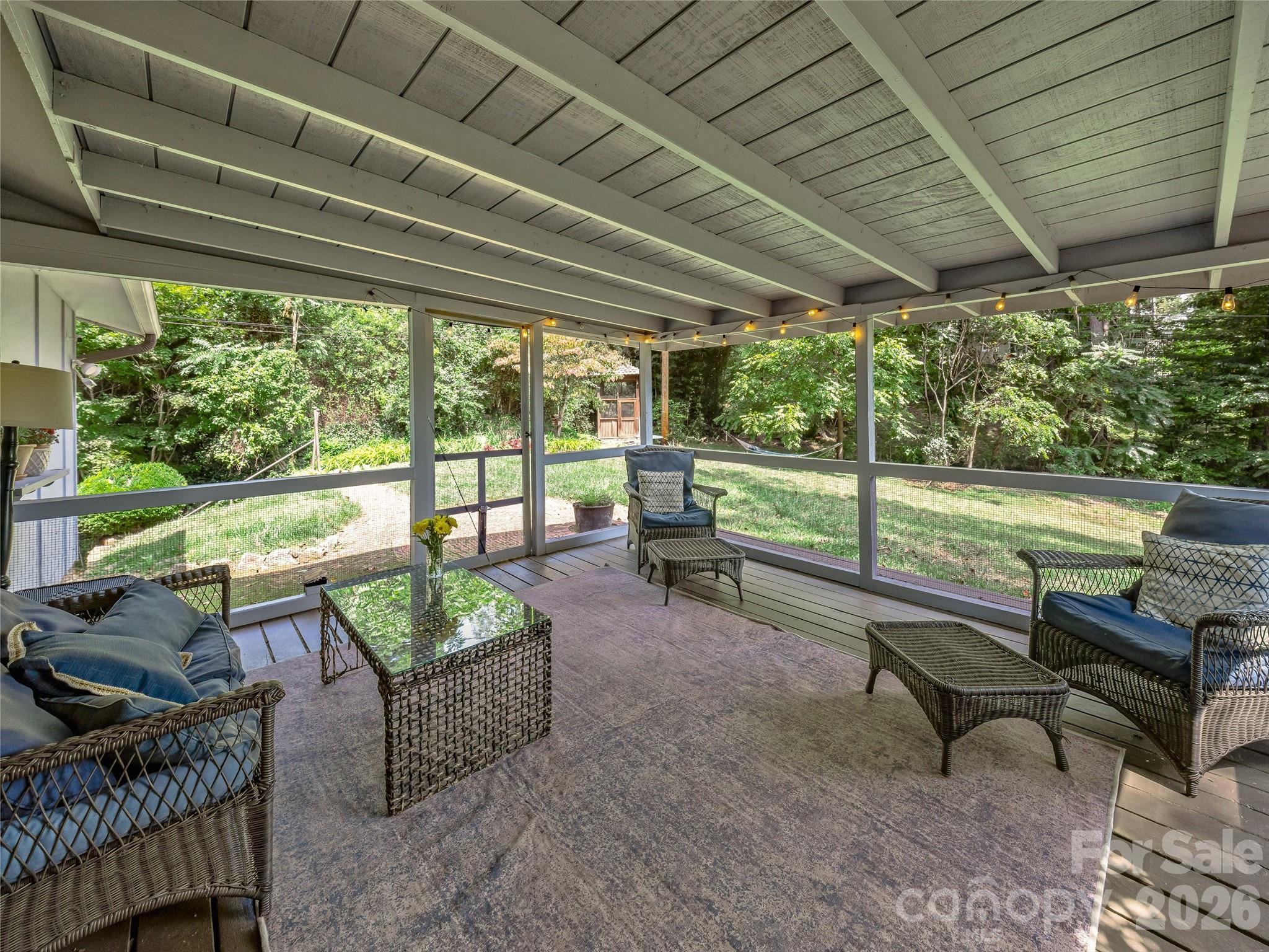 5 Hillcrest Road E — Asheville