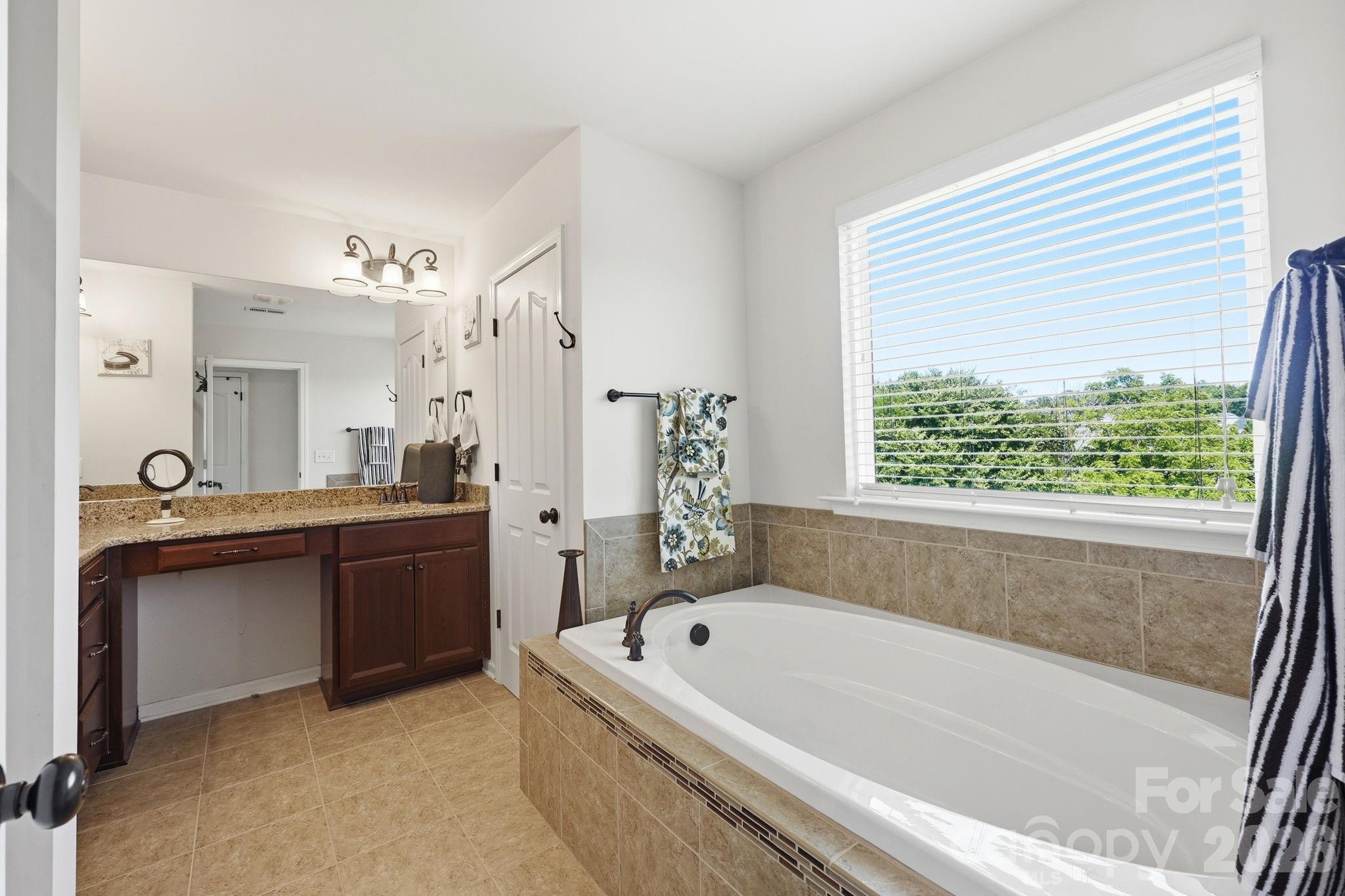 5241 Kindling Place SW — Concord