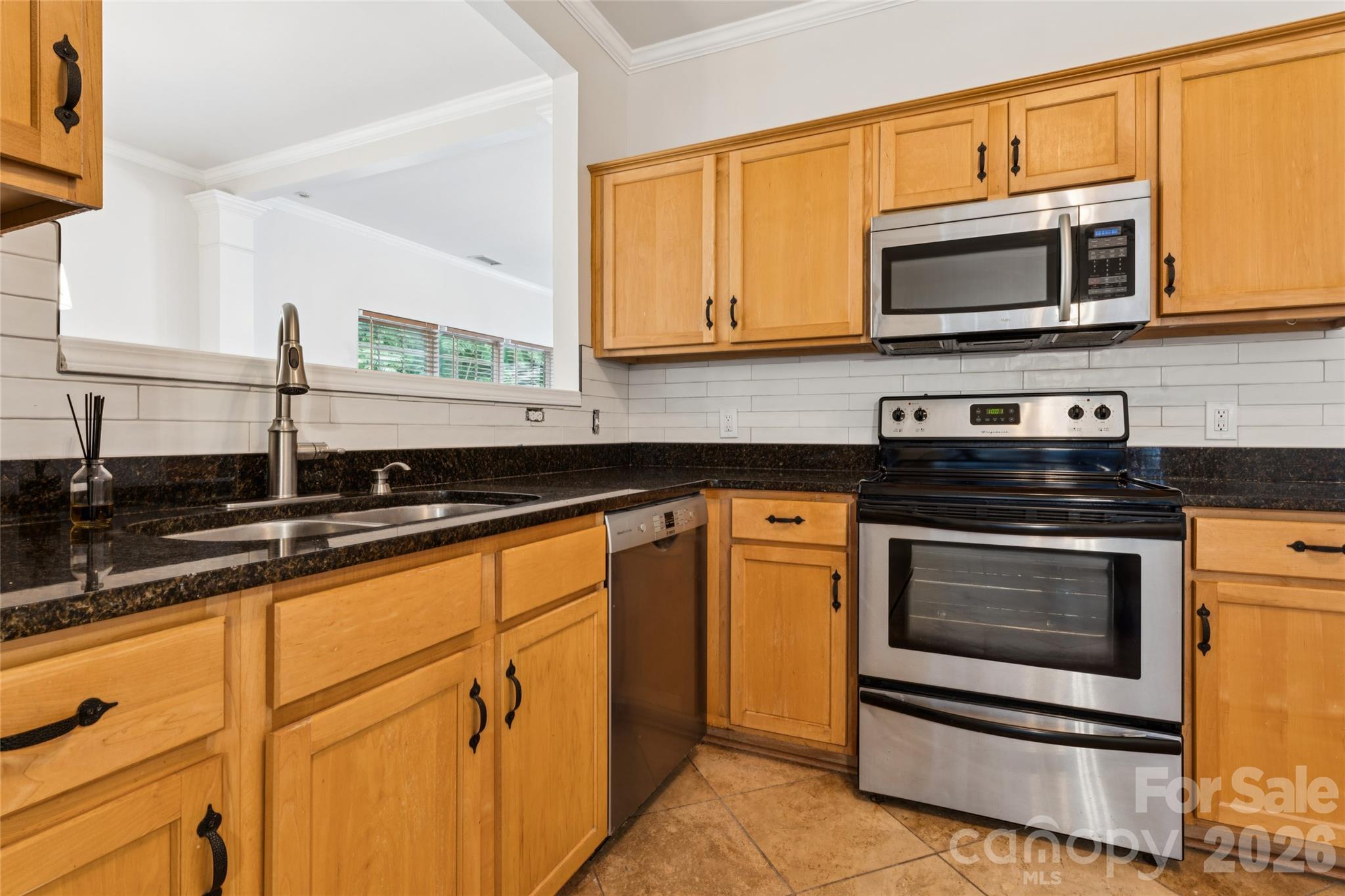 15114 Edindale Drive — Charlotte