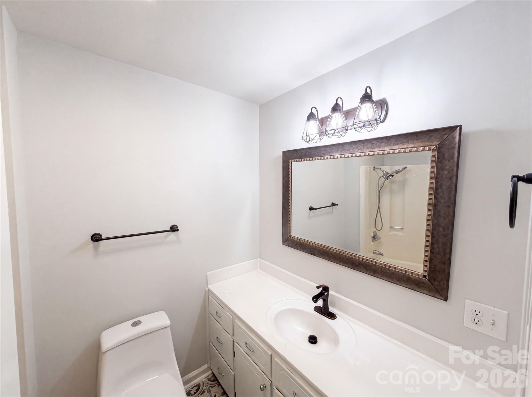 642 Lancer Court NW — Concord