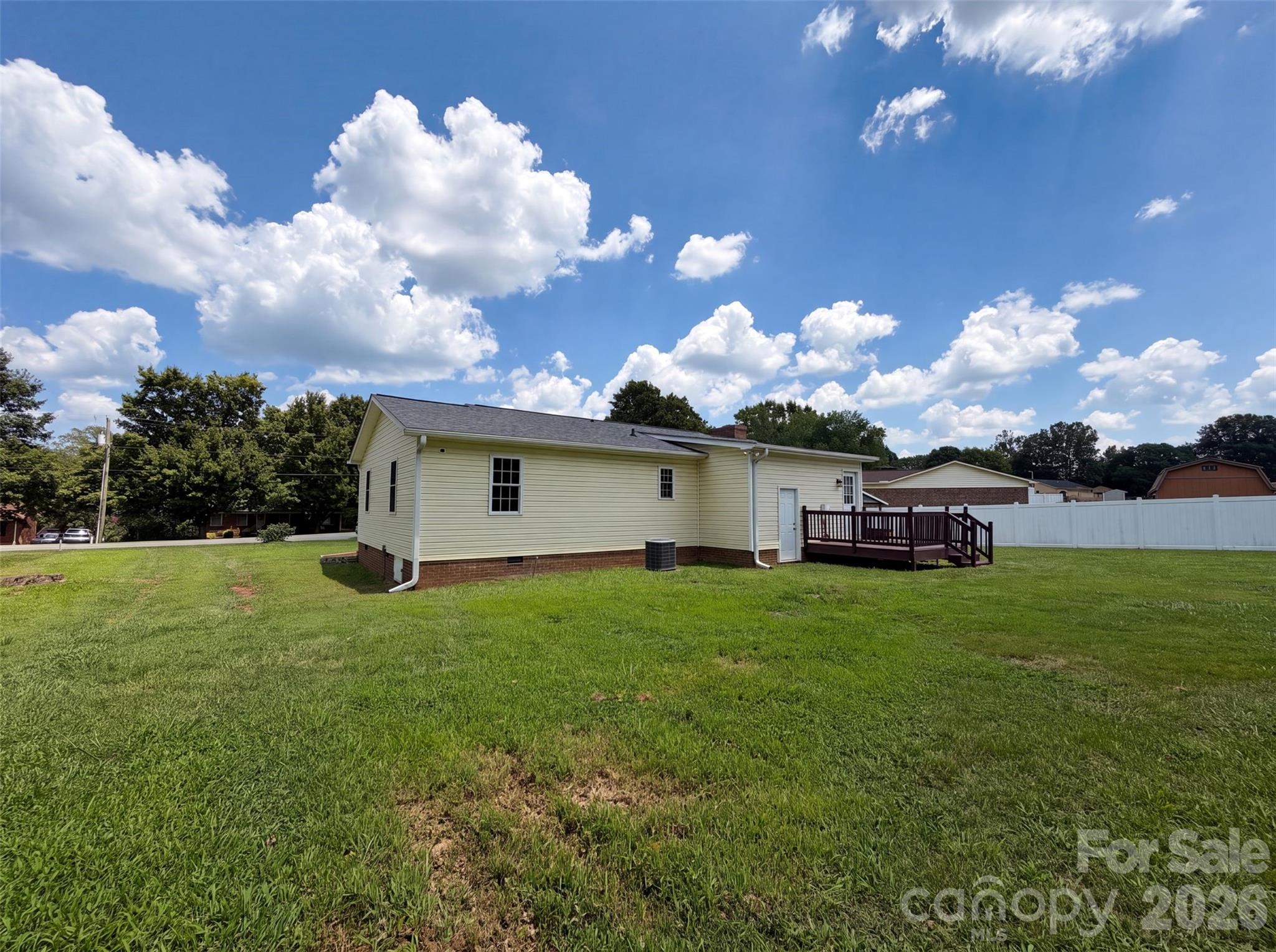 642 Lancer Court NW — Concord