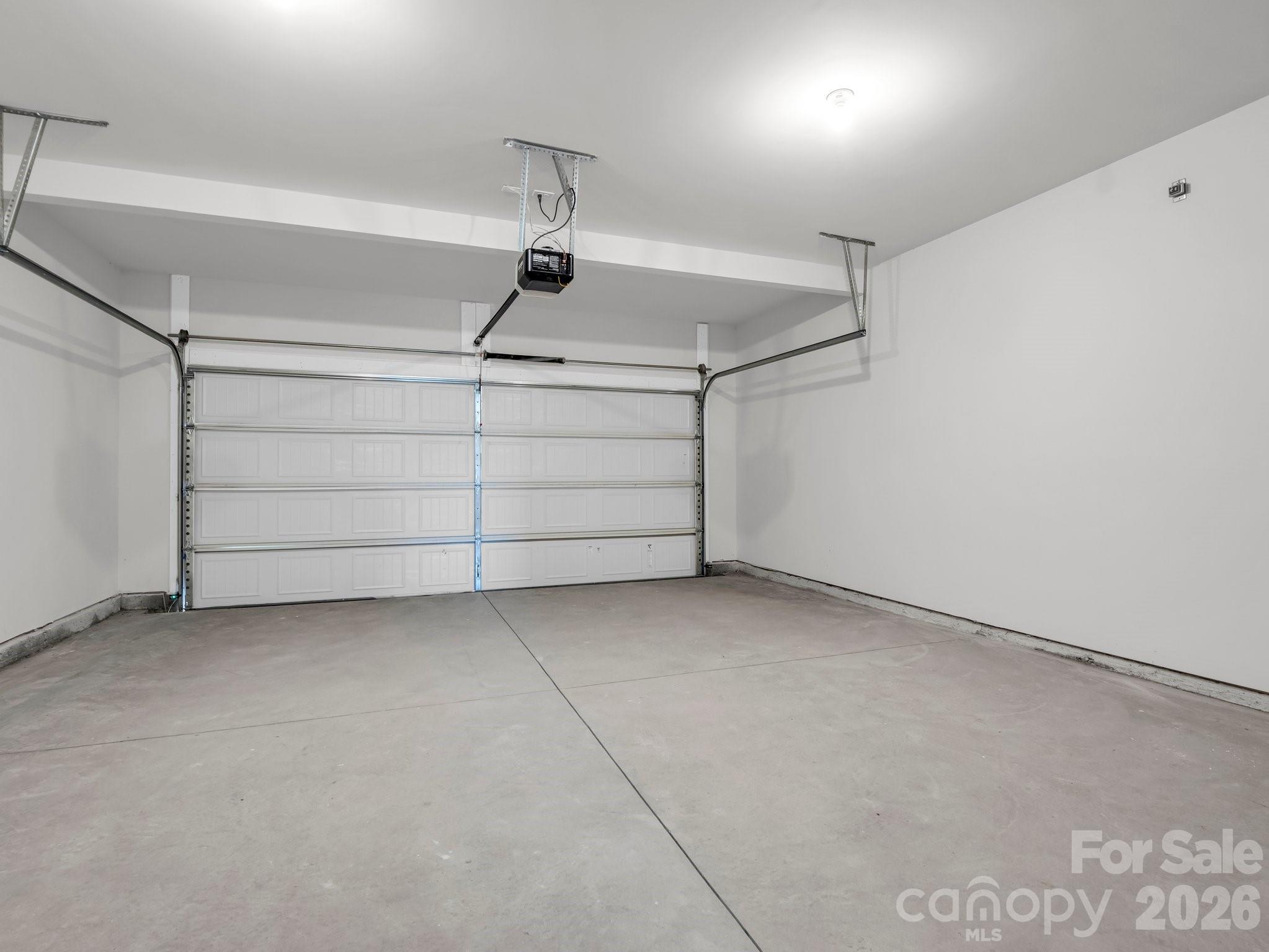 23 Silverthorne Court — Hendersonville