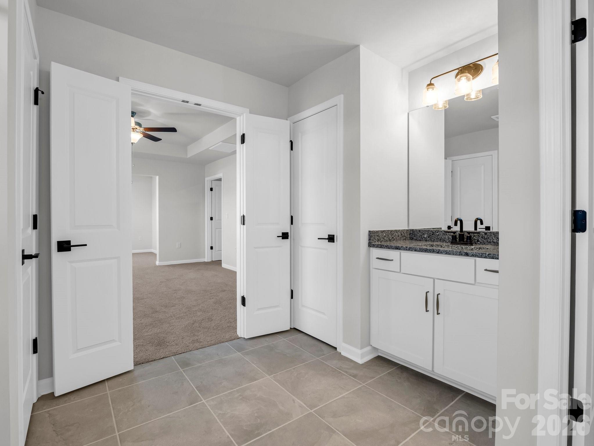 23 Silverthorne Court — Hendersonville