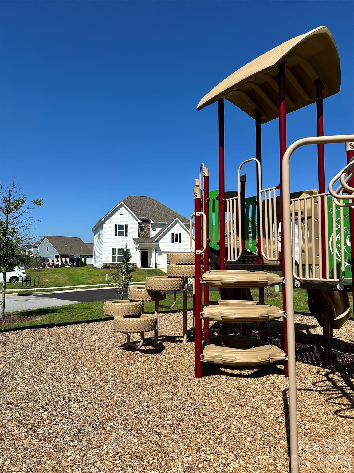 23 Silverthorne Court — Hendersonville
