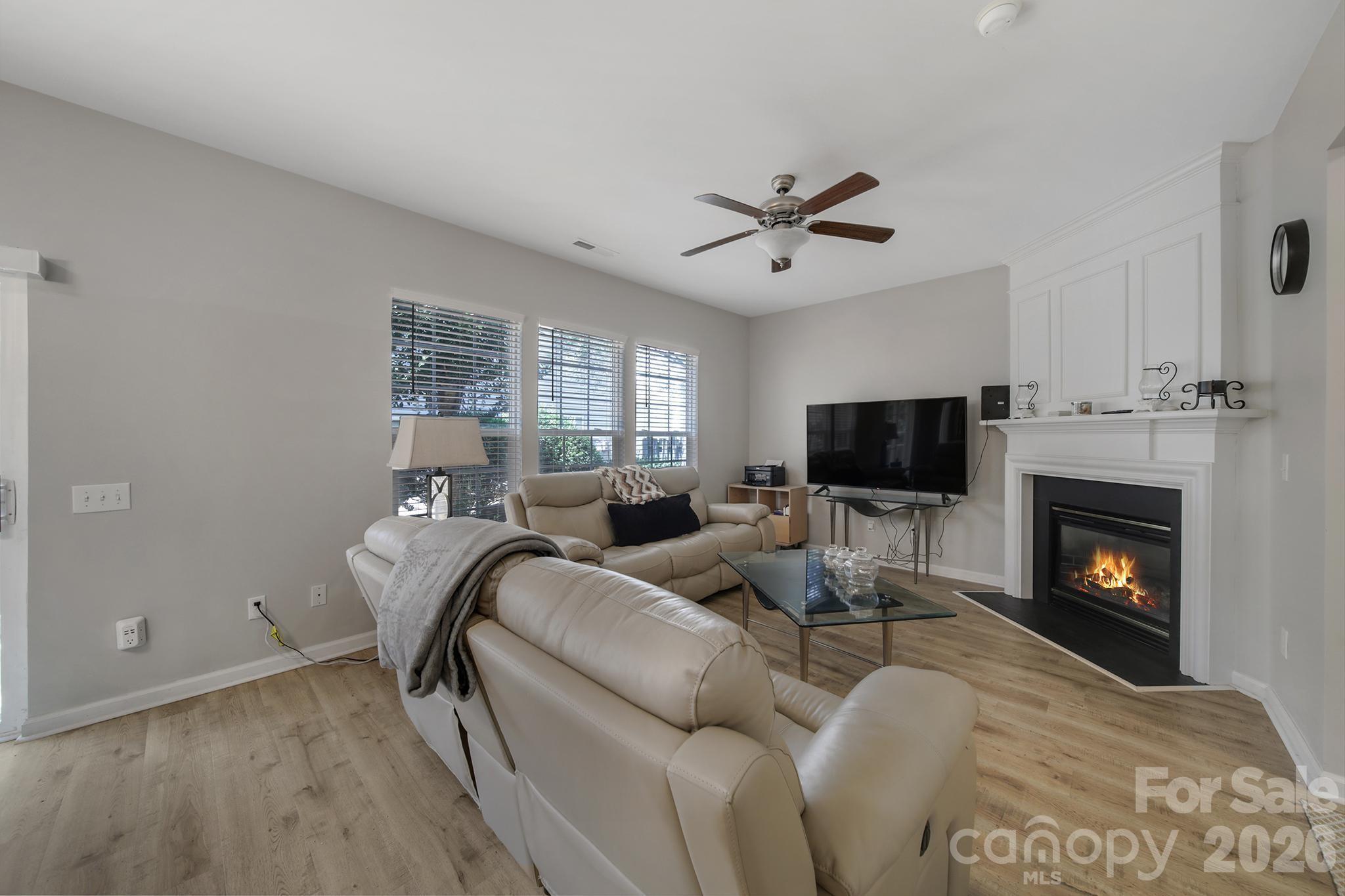 11719 Woodmere Trace Drive — Charlotte