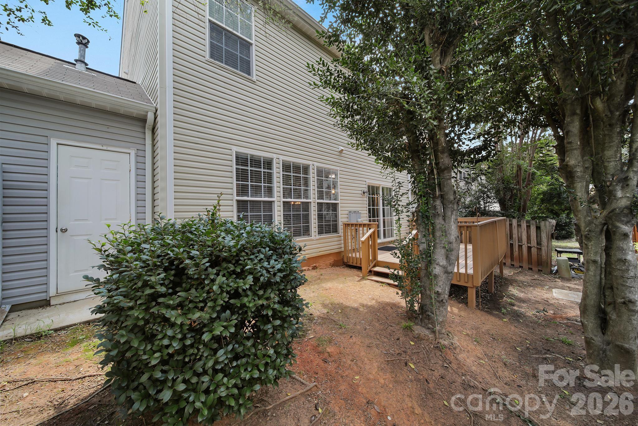 11719 Woodmere Trace Drive — Charlotte
