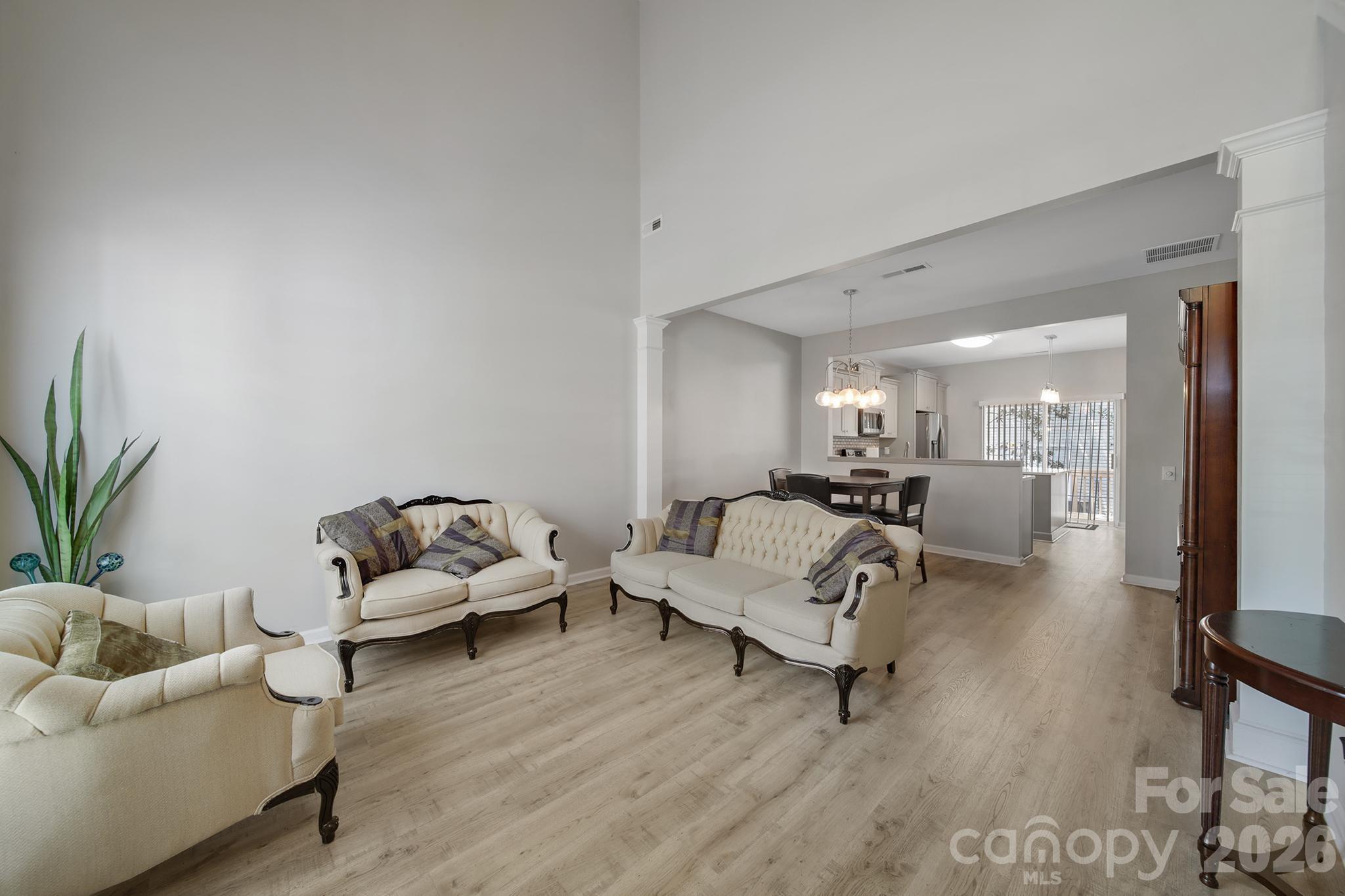 11719 Woodmere Trace Drive — Charlotte
