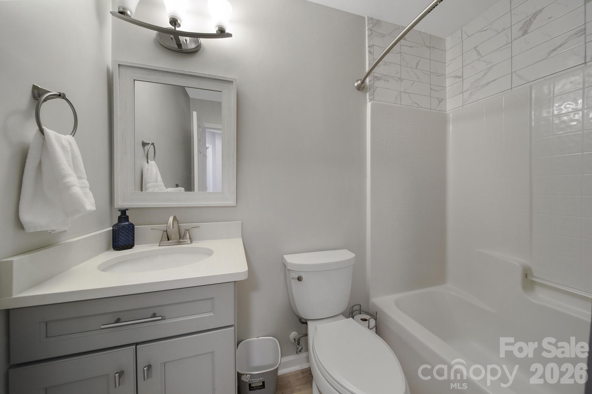 11719 Woodmere Trace Drive — Charlotte