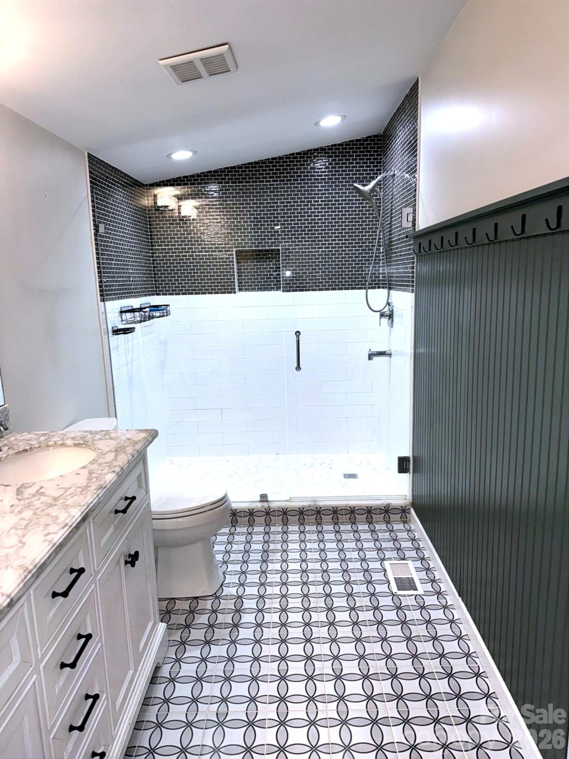 213 Sandy Creek Court — Hendersonville