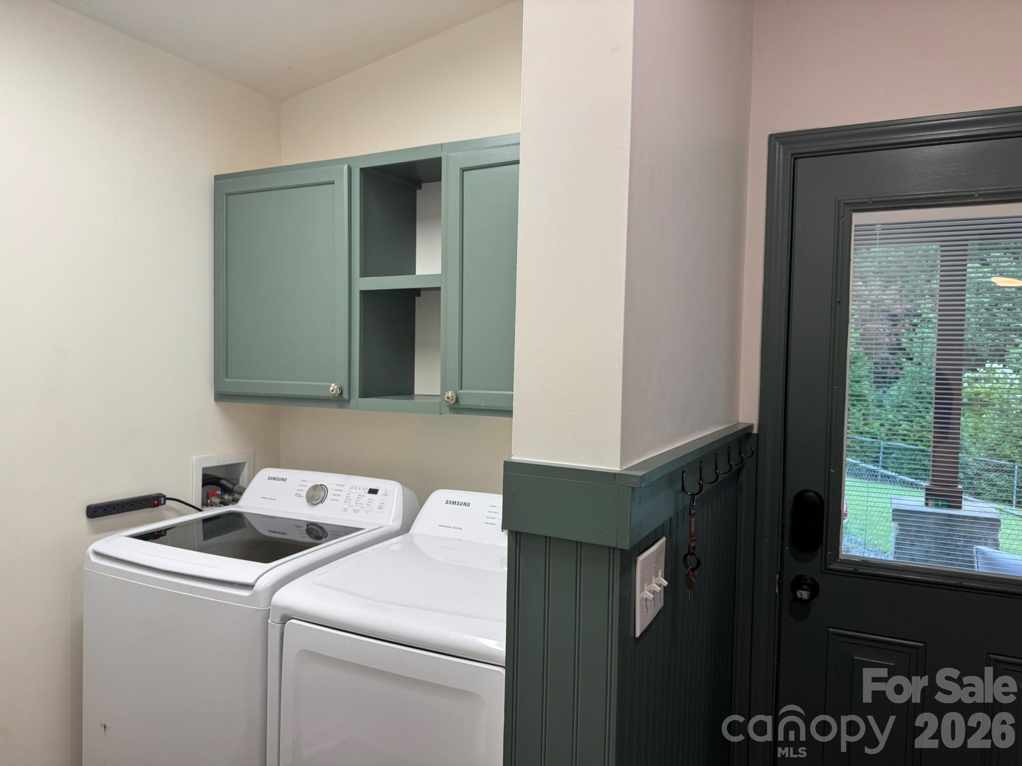 213 Sandy Creek Court — Hendersonville
