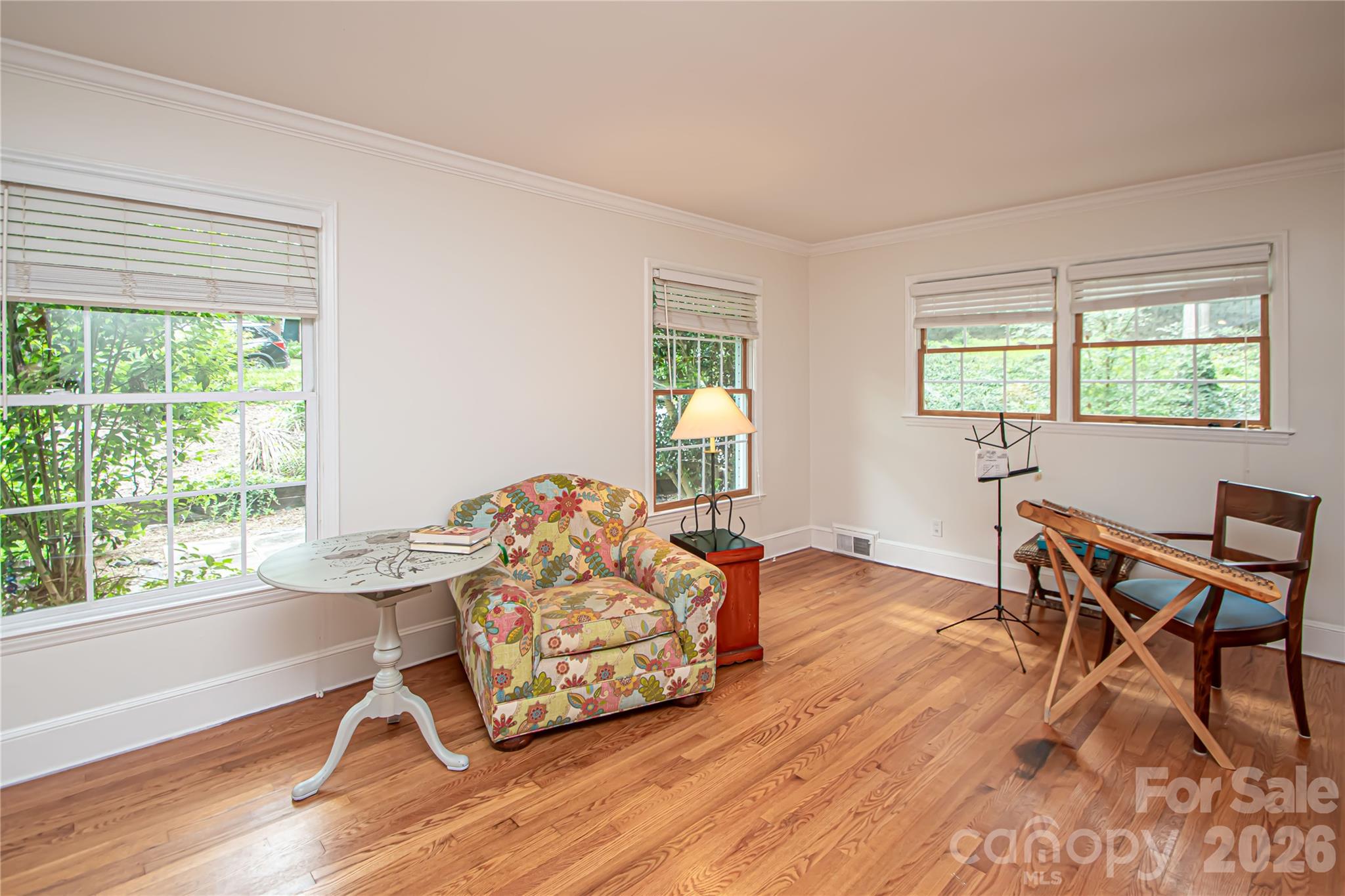 6836 Ronda Avenue — Charlotte