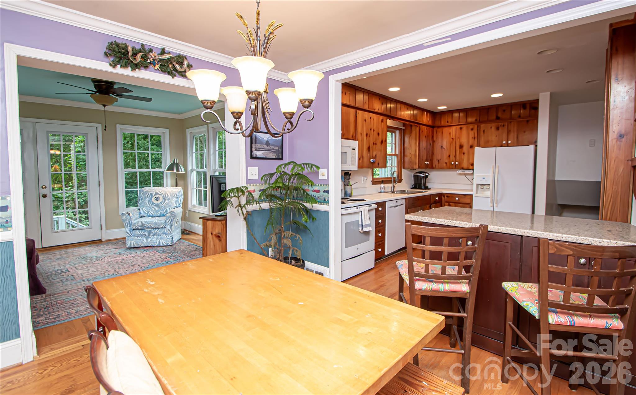 6836 Ronda Avenue — Charlotte