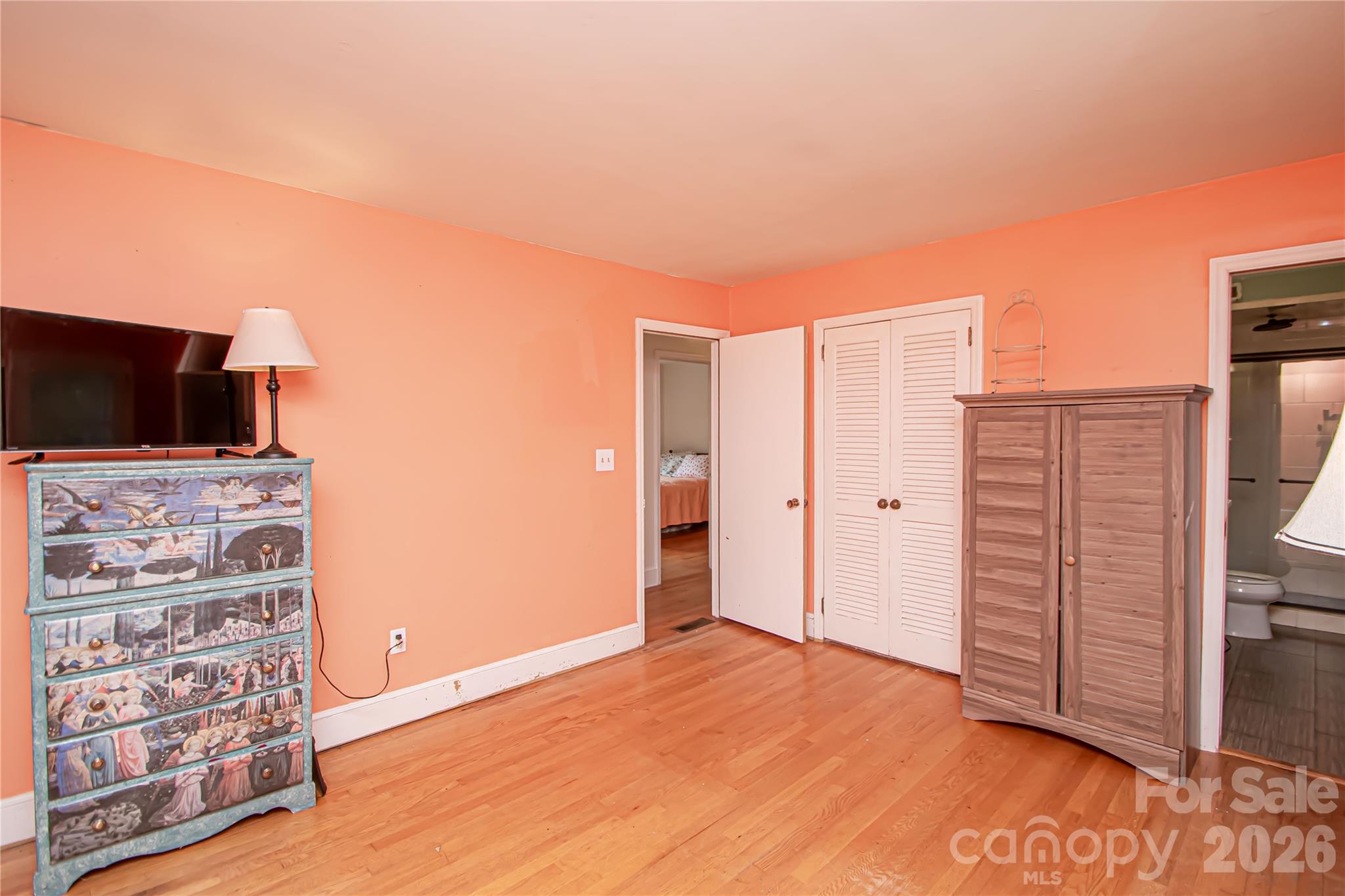 6836 Ronda Avenue — Charlotte