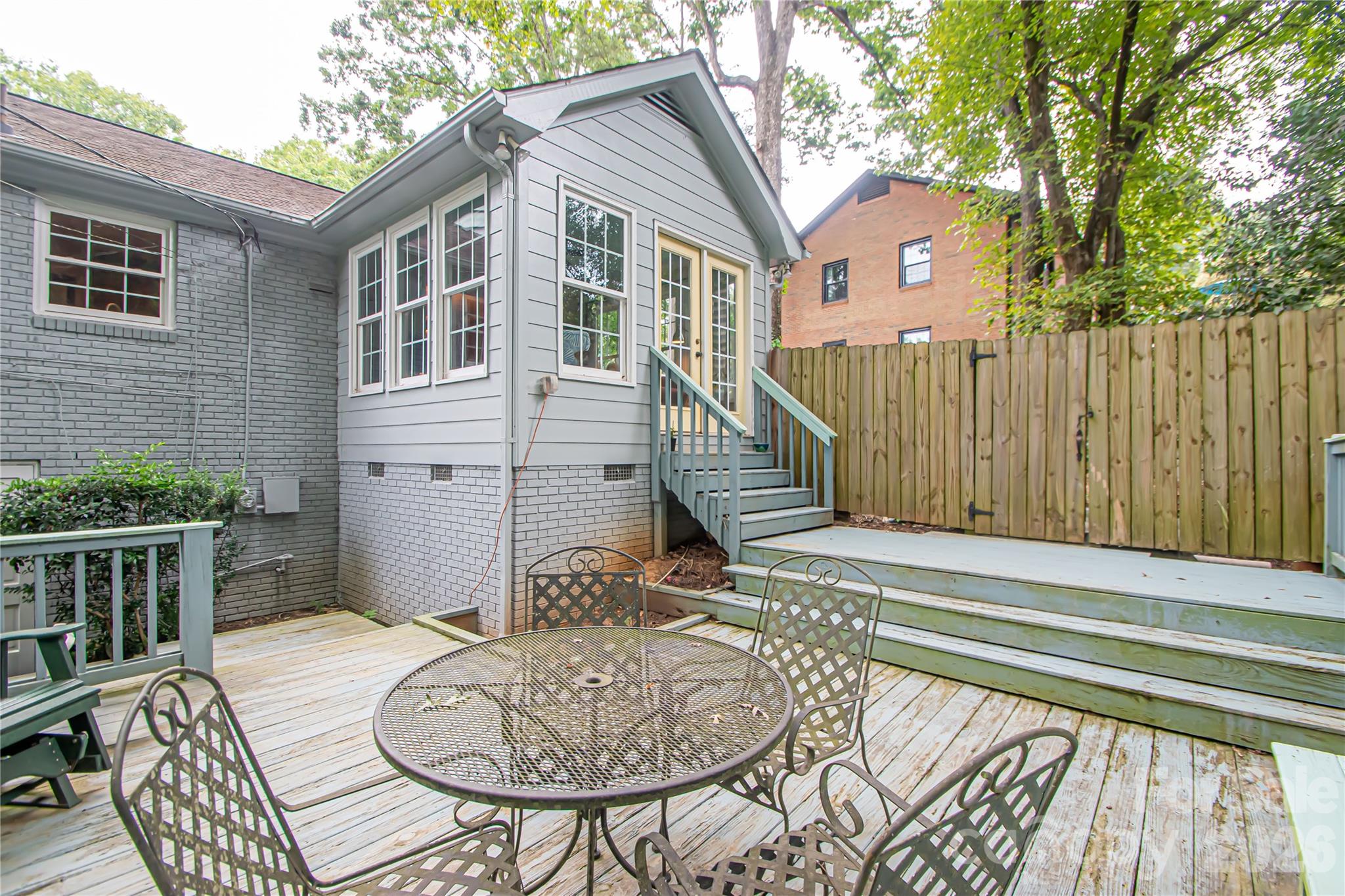 6836 Ronda Avenue — Charlotte