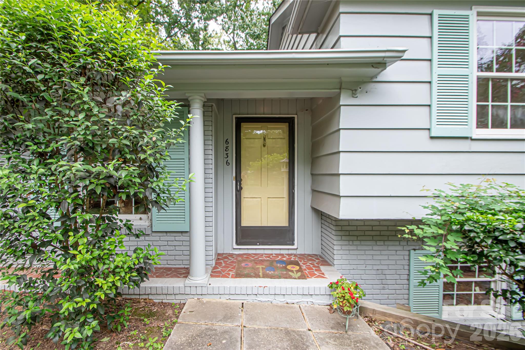 6836 Ronda Avenue — Charlotte