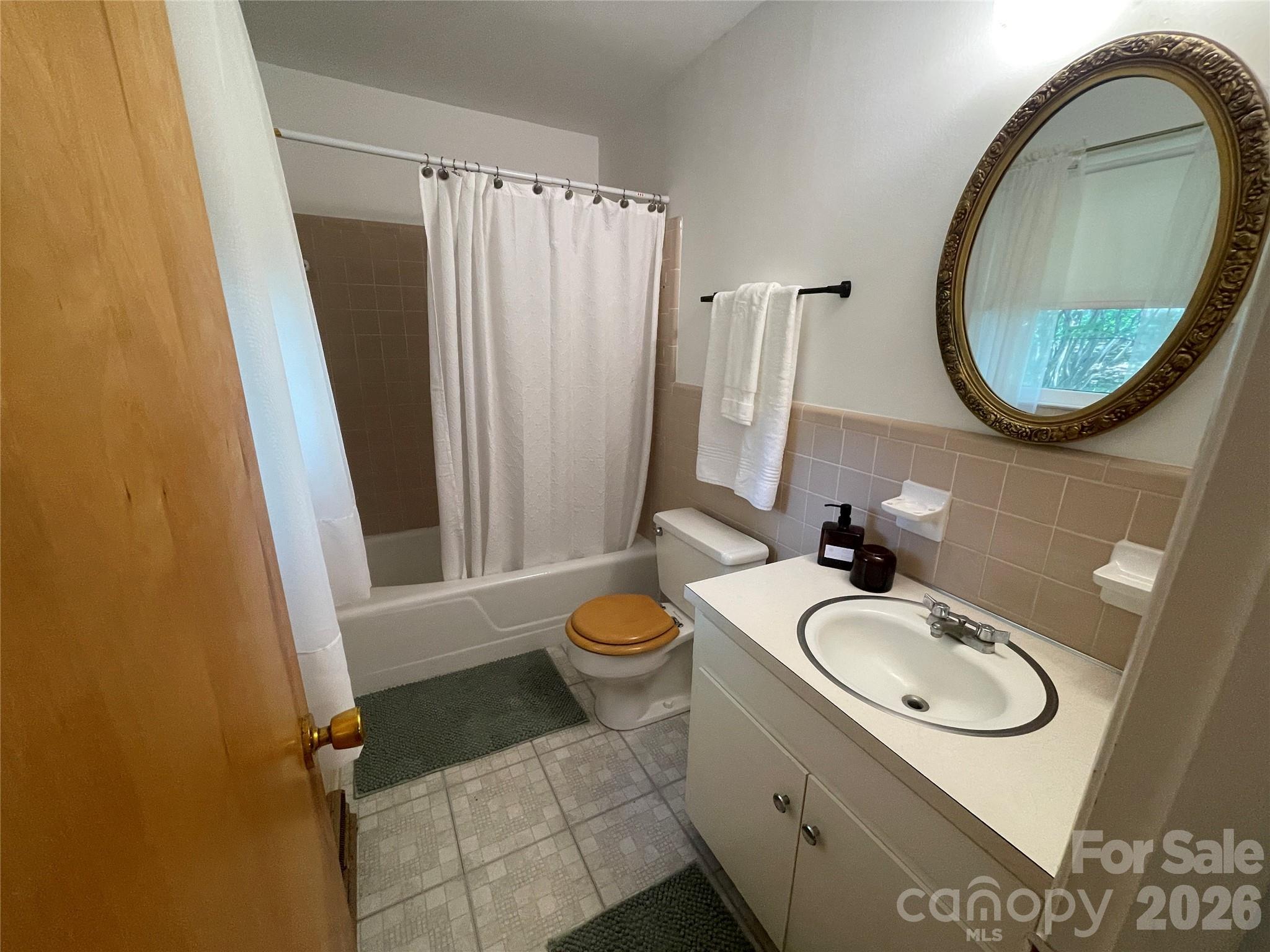 3209 Greenwood Park Circle — Albemarle